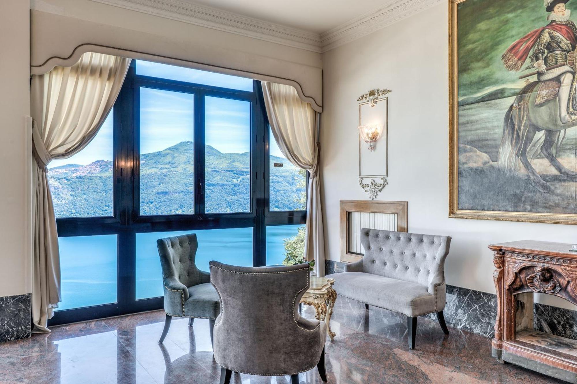 Double Room Lake View