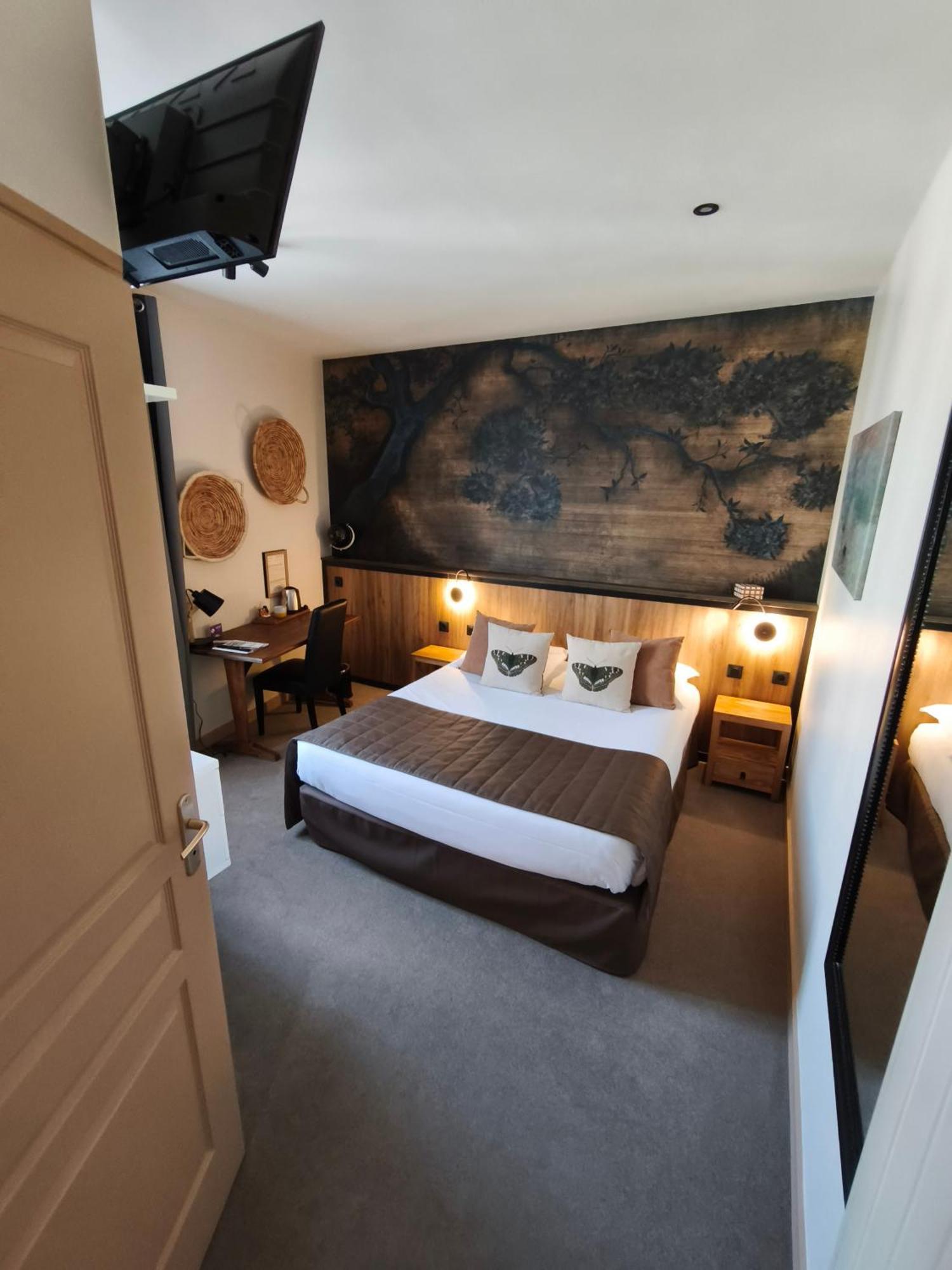 Double Room Garden View