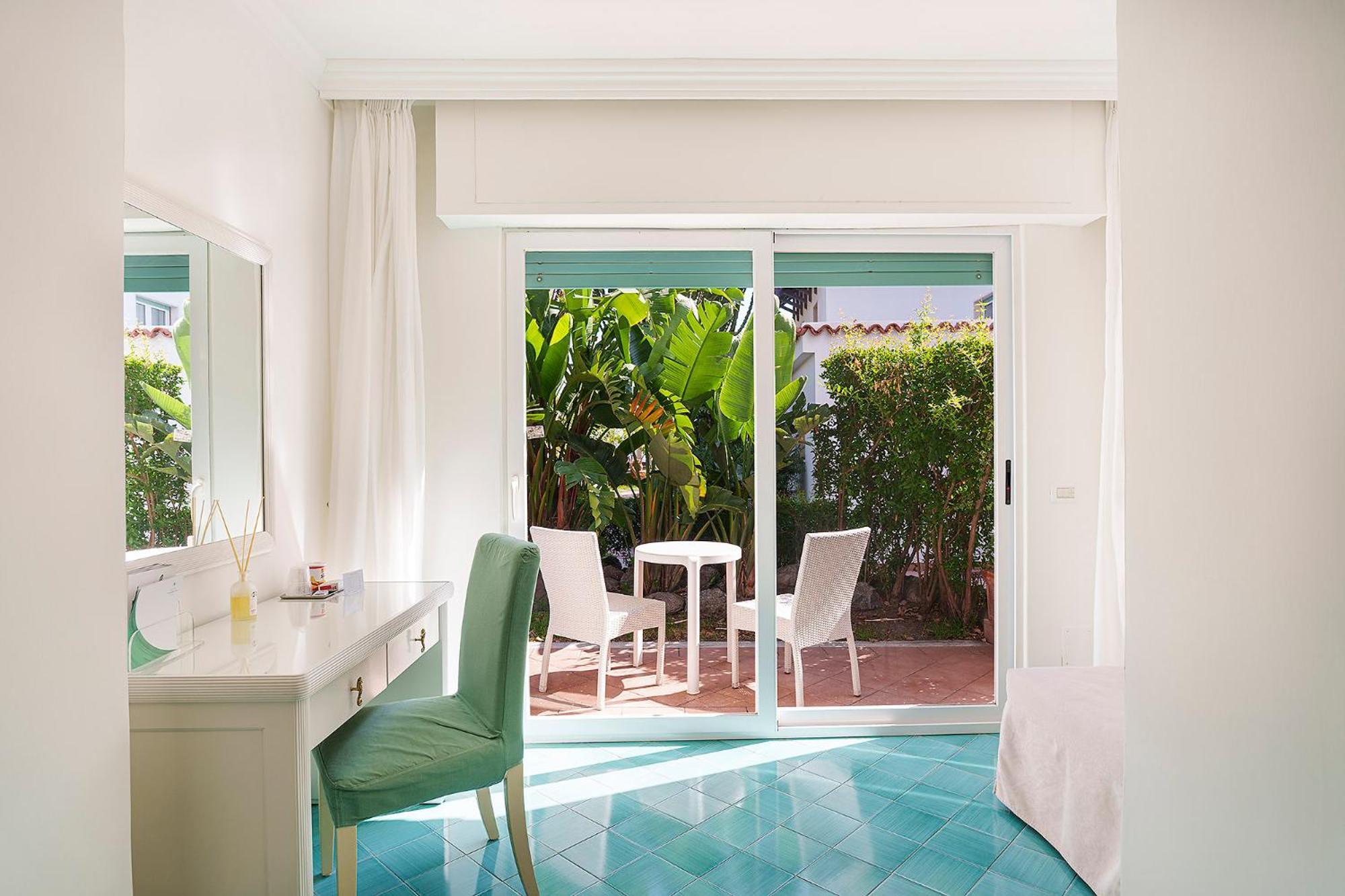 Double or Twin Room Garden View