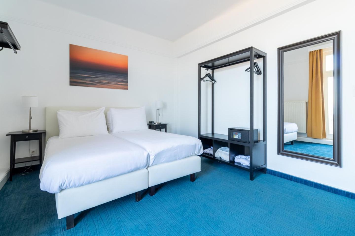 Classic Twin Room Sea View