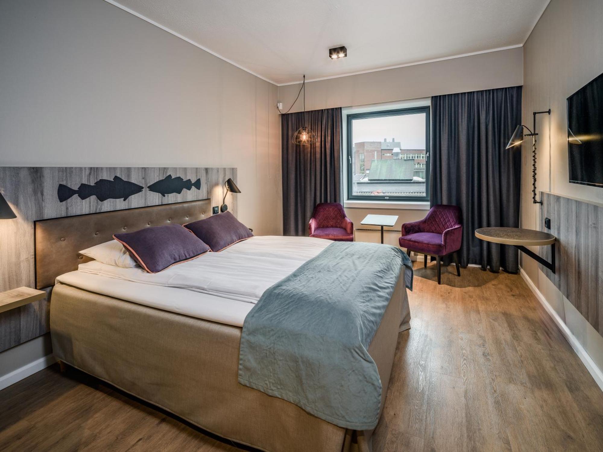 Queen Room