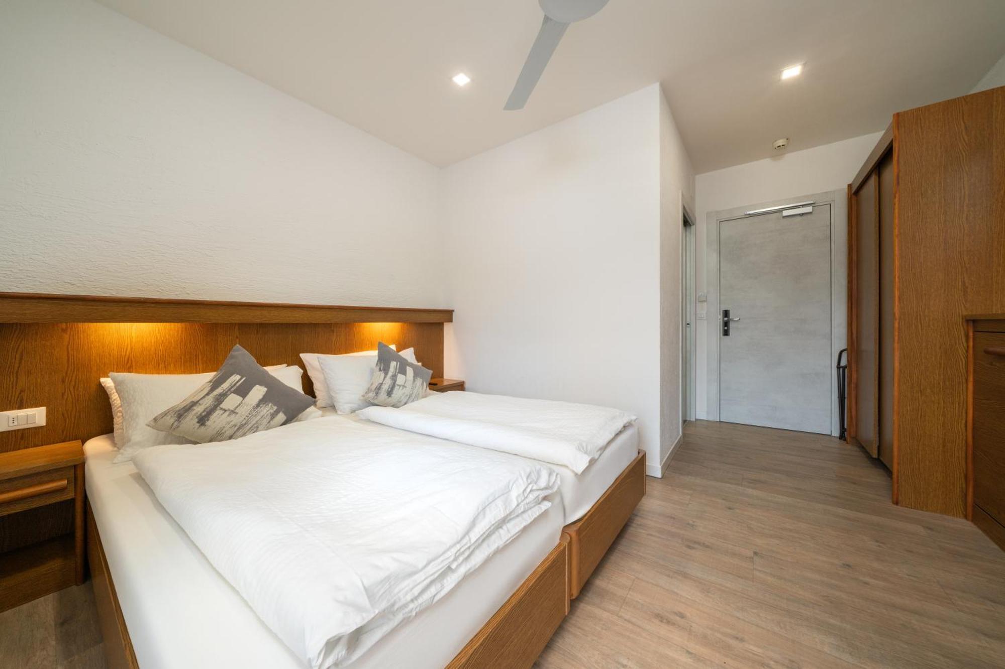 Doppelzimmer mit Balkon