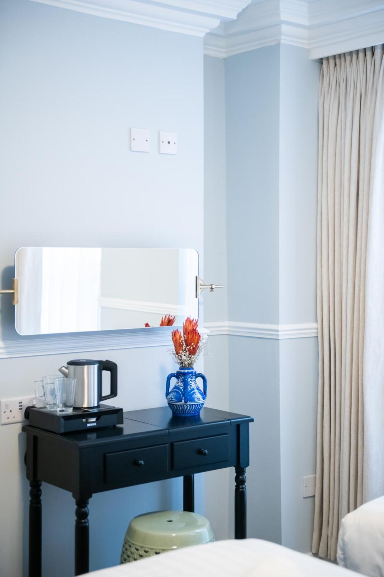 Americana Double Room