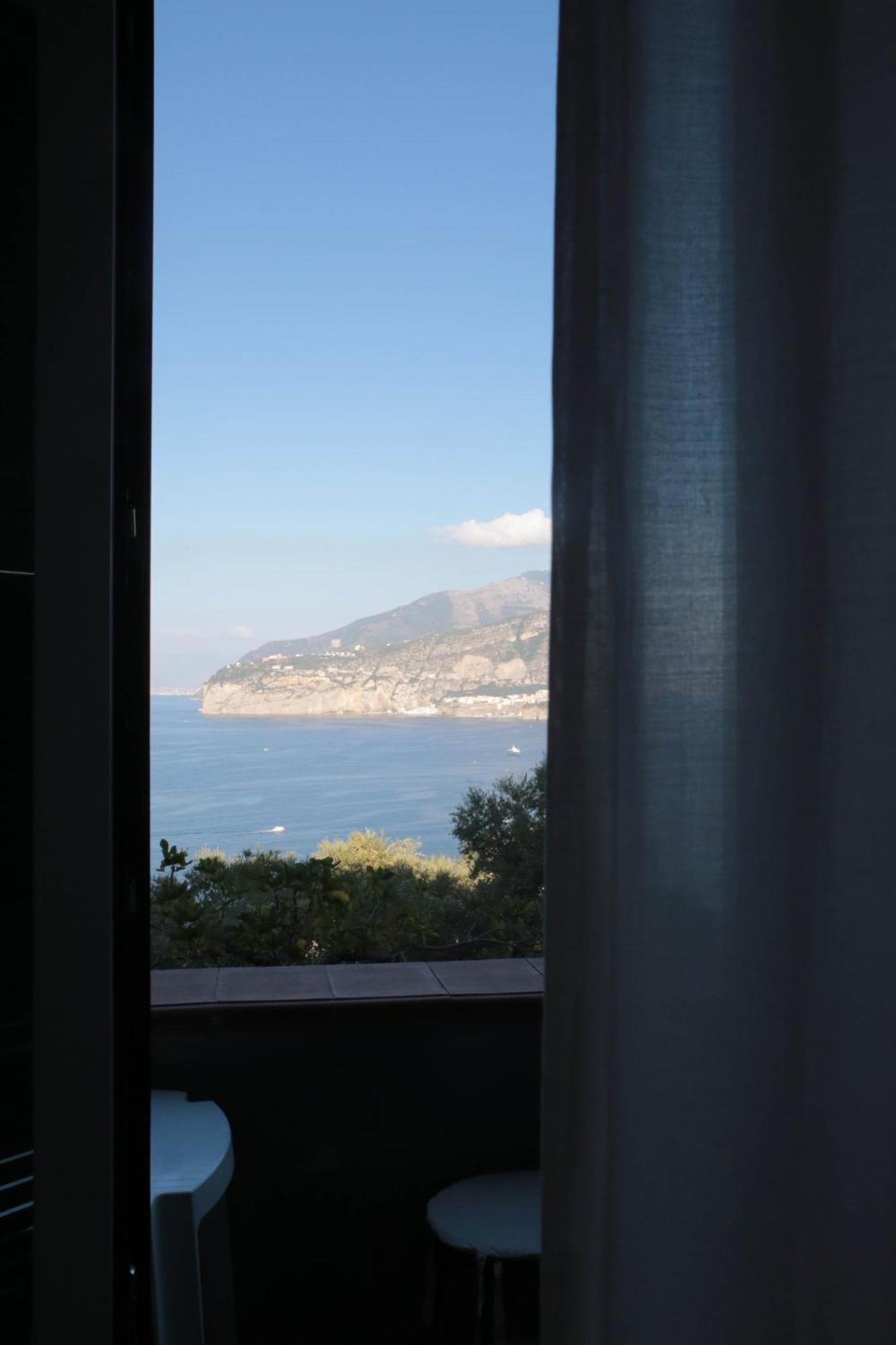 Double or Twin Room Balcony