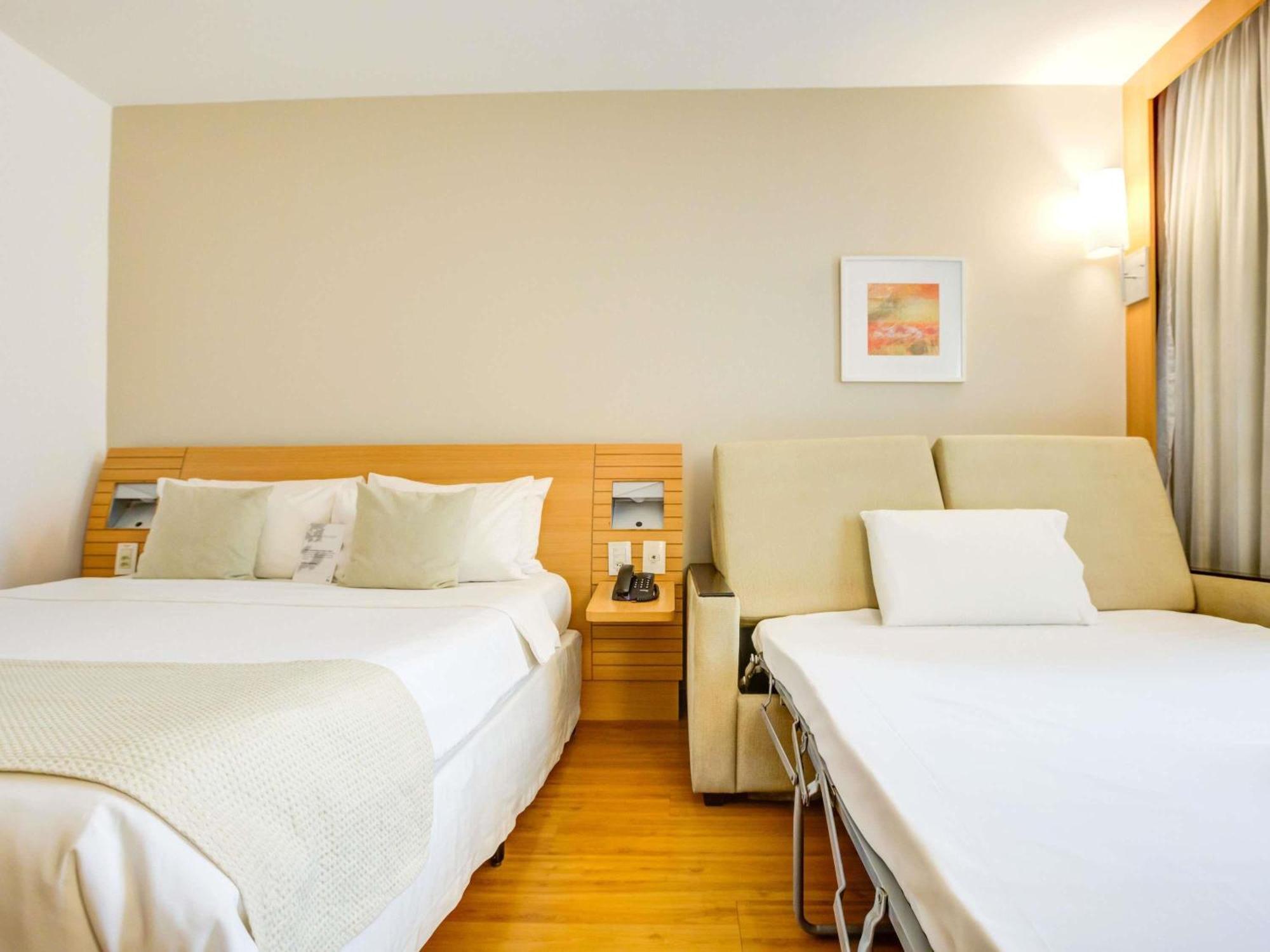Executive Double Room One Sofa Bed