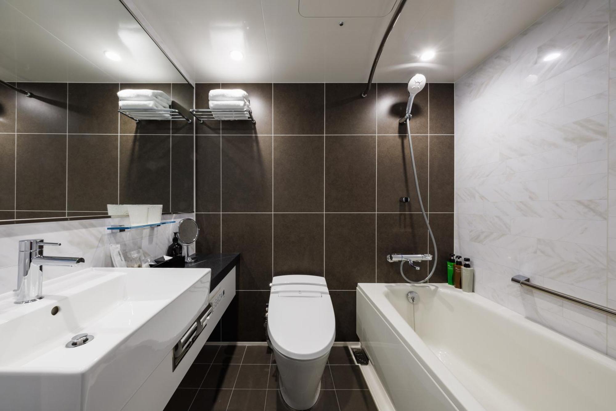 Edmont Standard Room