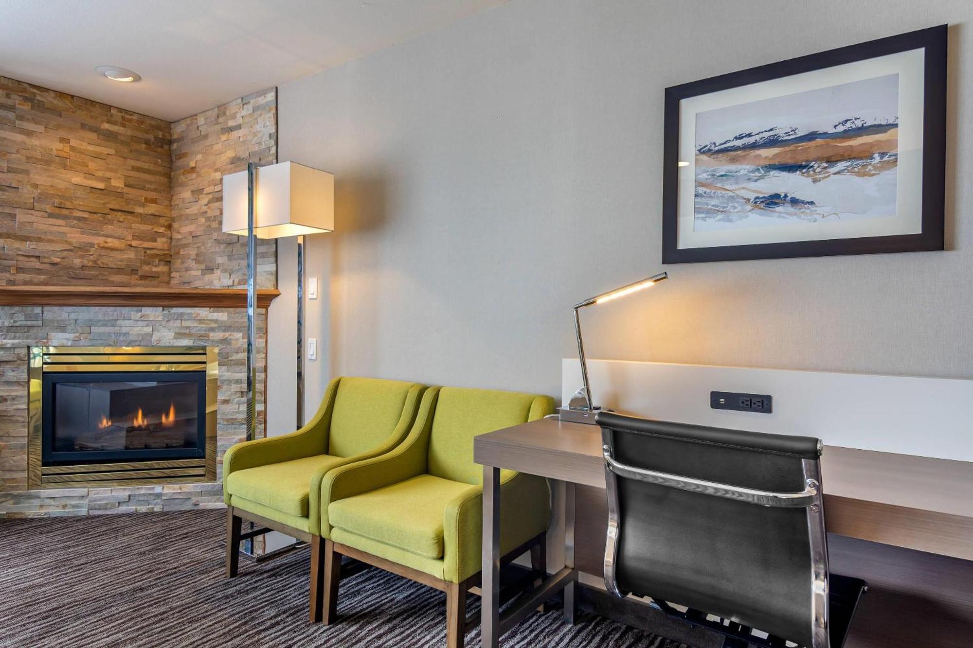 King Suite Jacuzzi