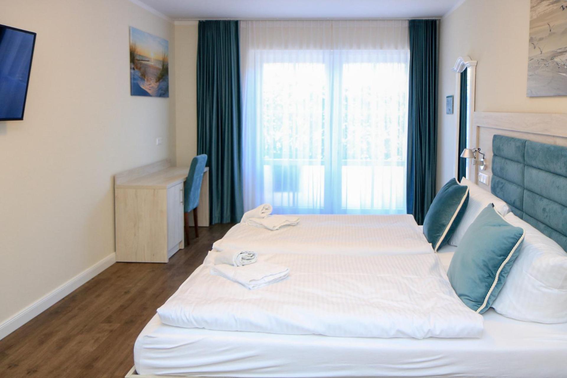Large Double Room Annex