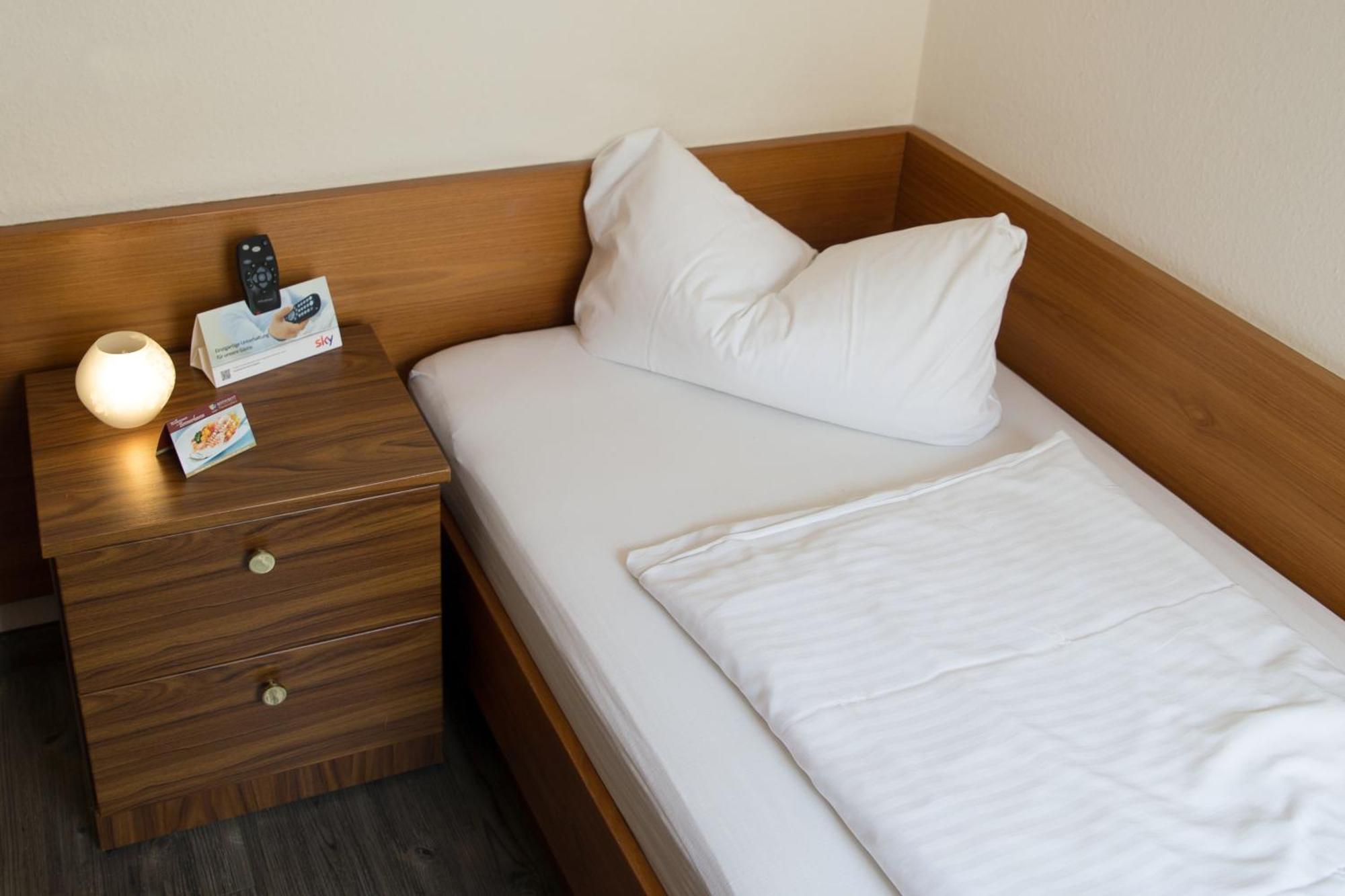 Economy Single Room