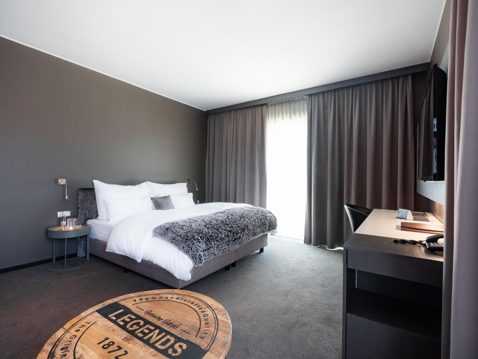 Superior Double Room River View