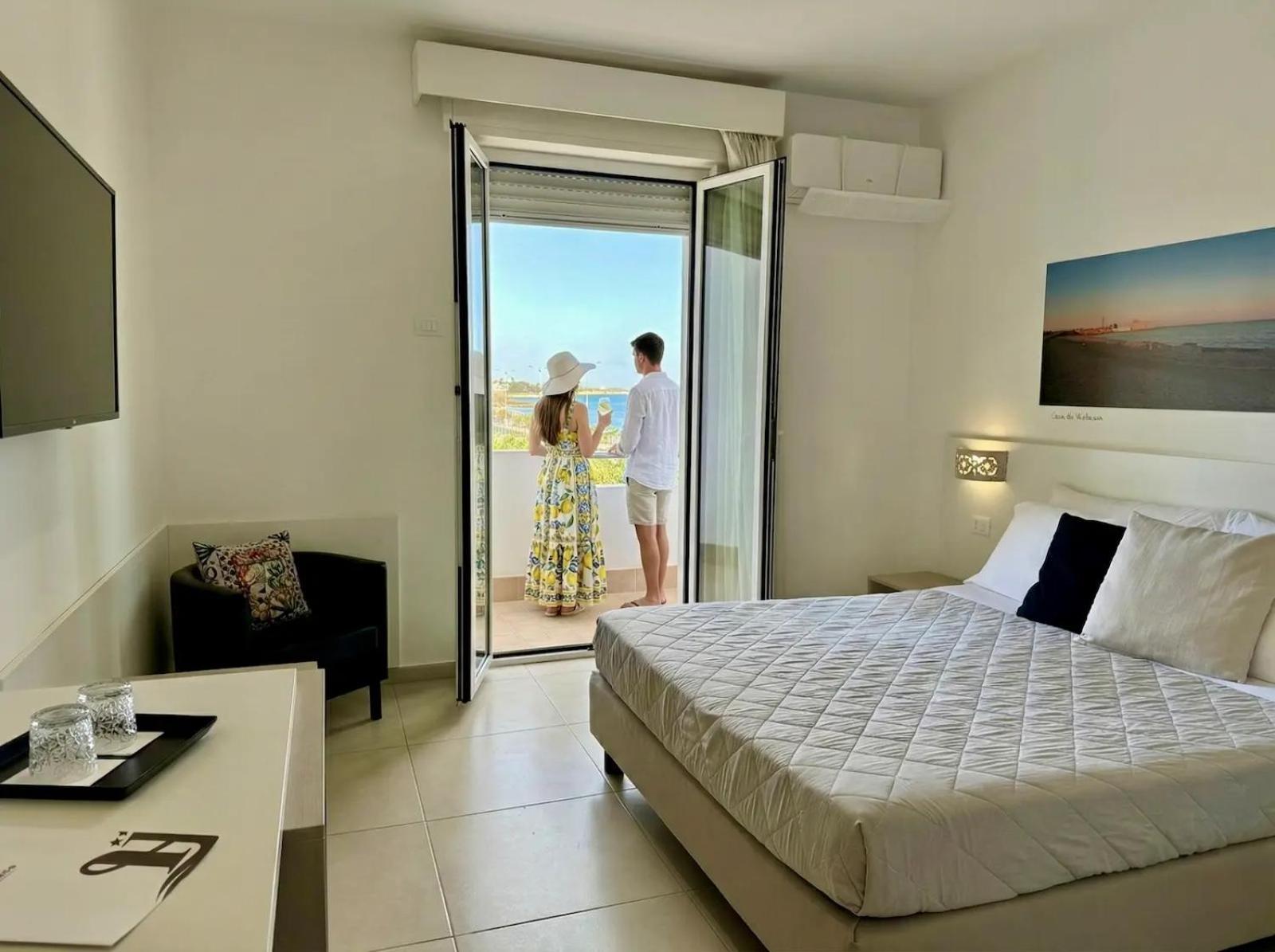 Superior Double Room Front Sea View