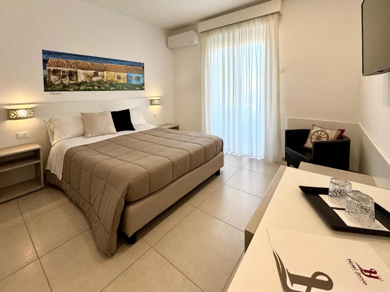 Comfort Double Room Balcony Side Sea View