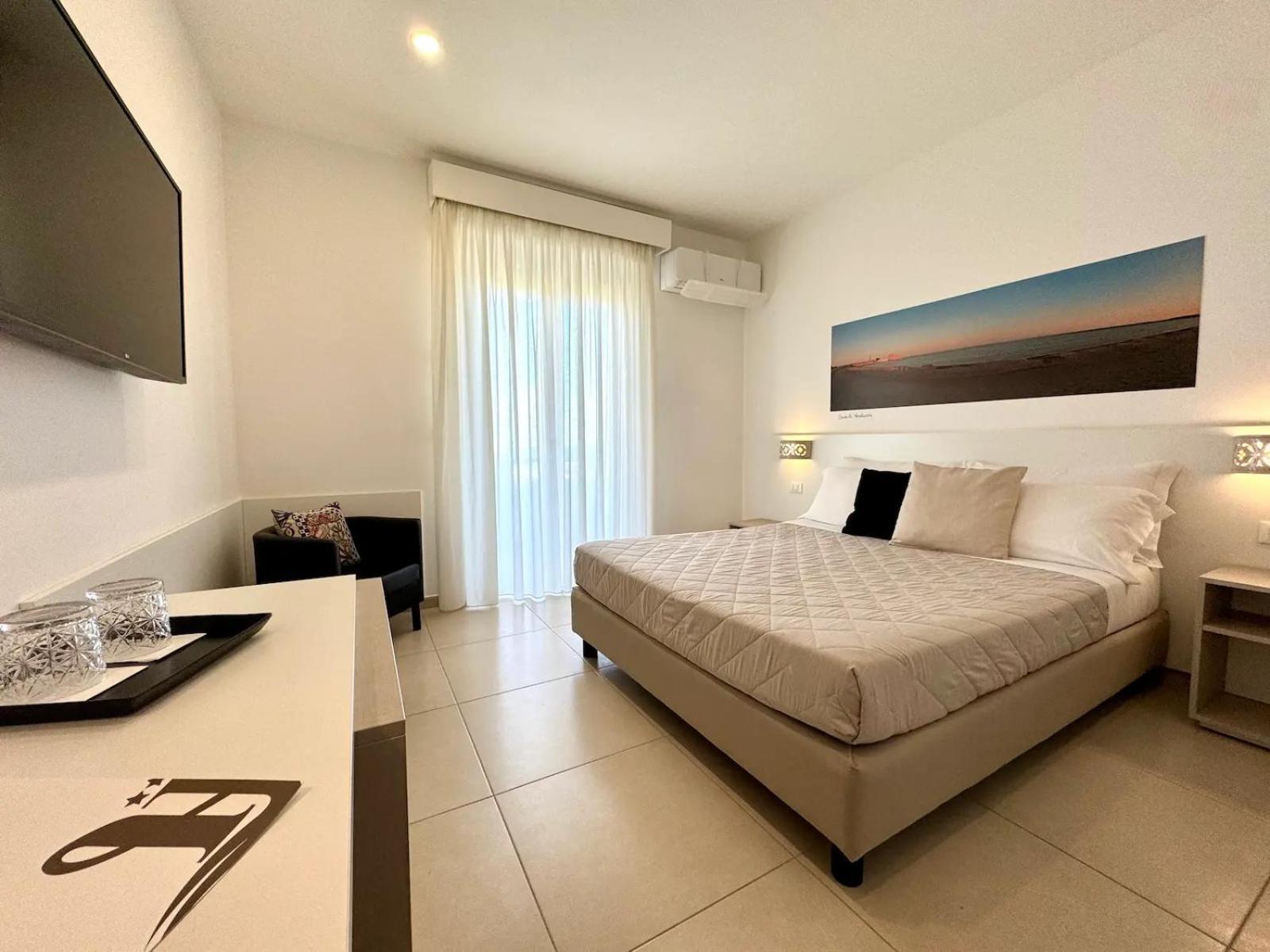 Superior Double Room Front Sea View