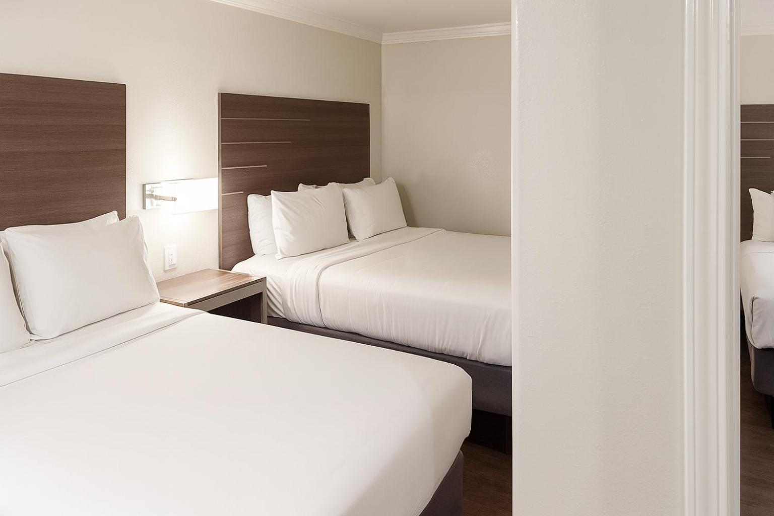 One-Bedroom Suite