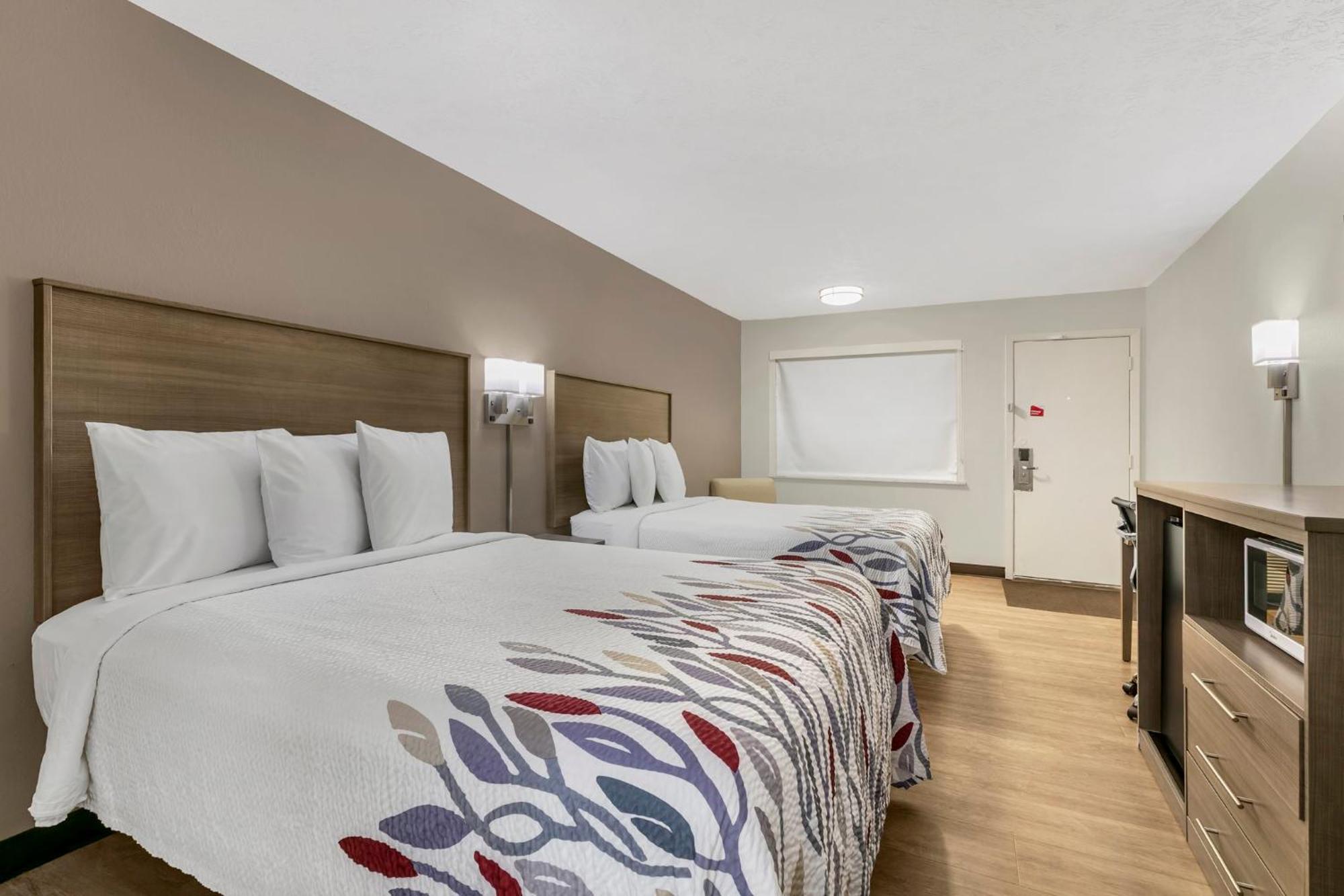 Deluxe Room Two Queen Beds Non-Smoking