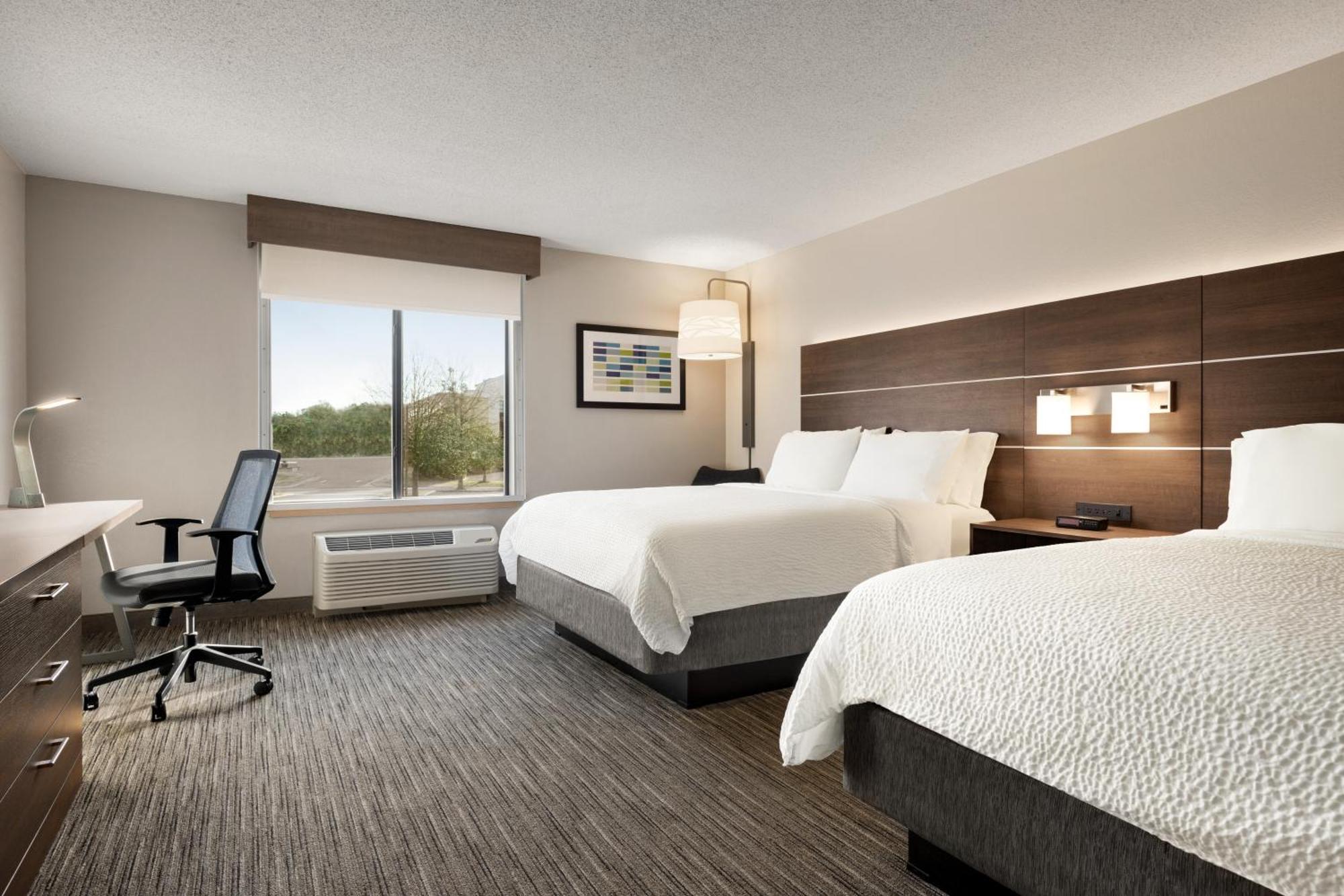 Double Room Two Double Beds Hearing Accessible or Non-Smoking