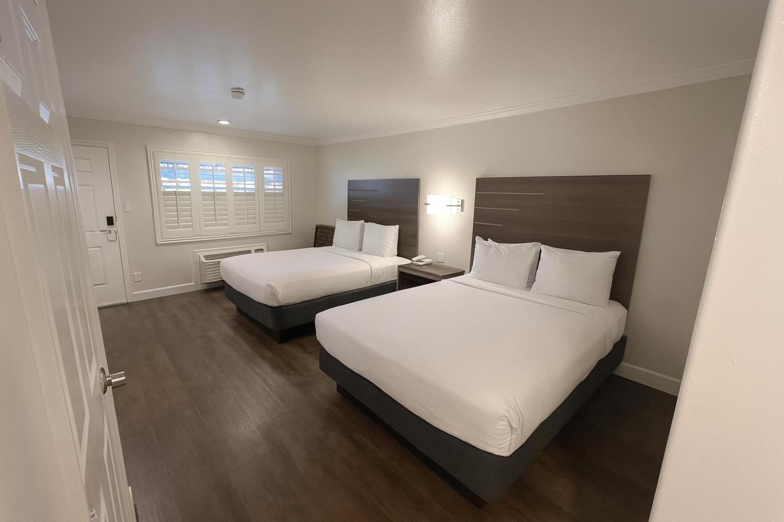 Queen Room Two Queen Beds Disability Access