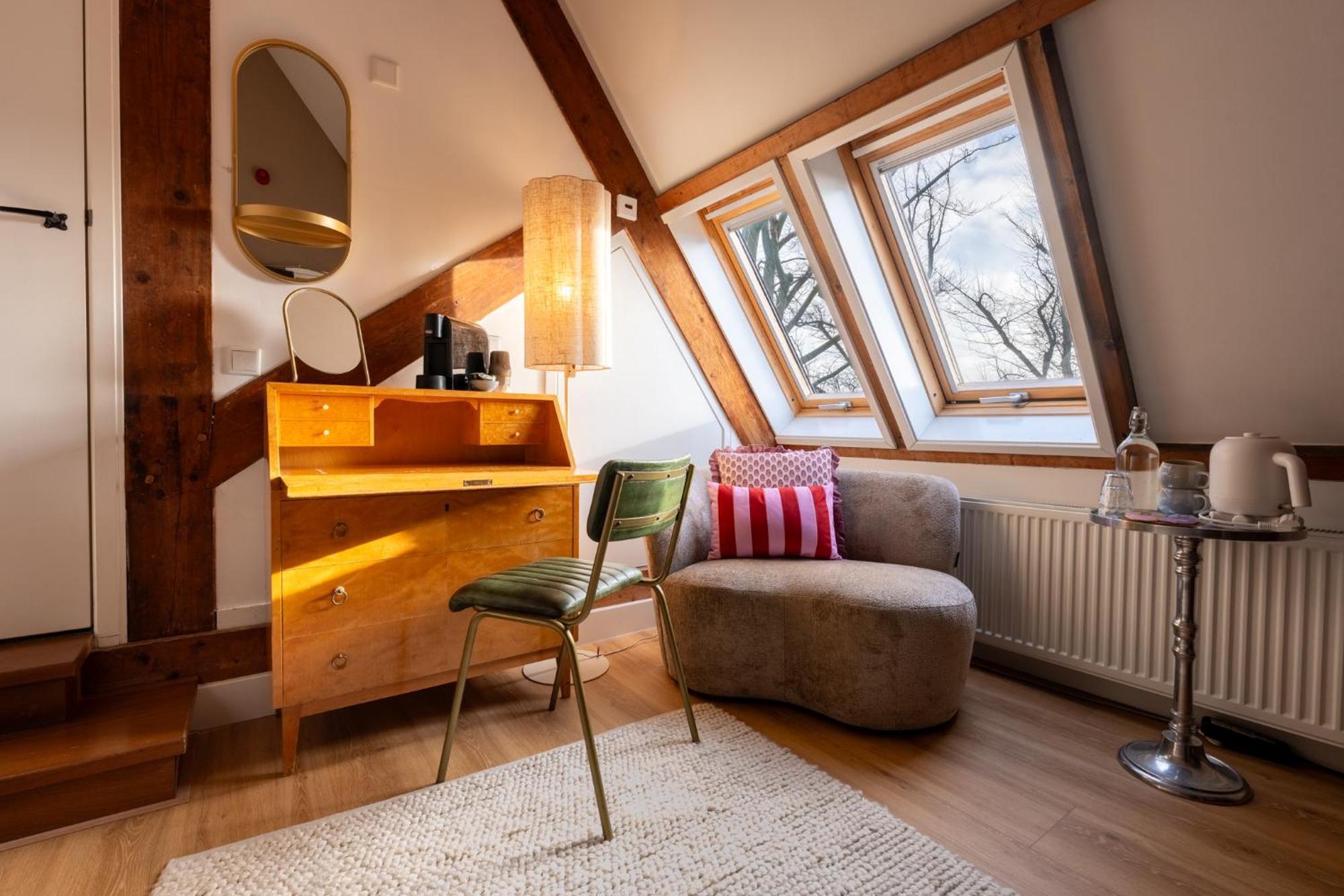 Tower Room,1742746216:JPEG