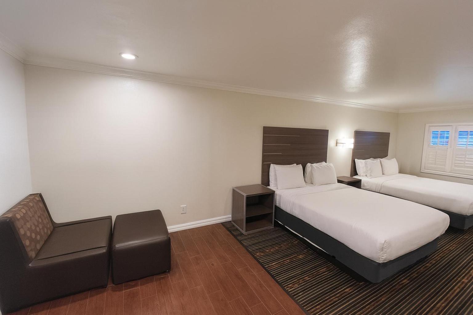 Queen Room Two Queen Beds Disability Access