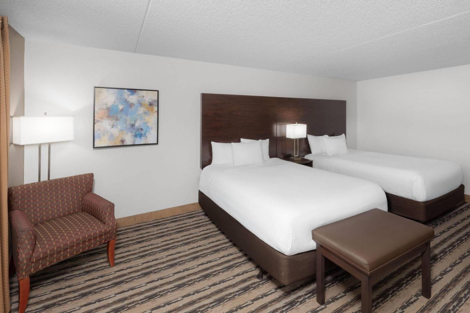 Queen Room with Two Queen Beds/Second Floor - Non-Smoking