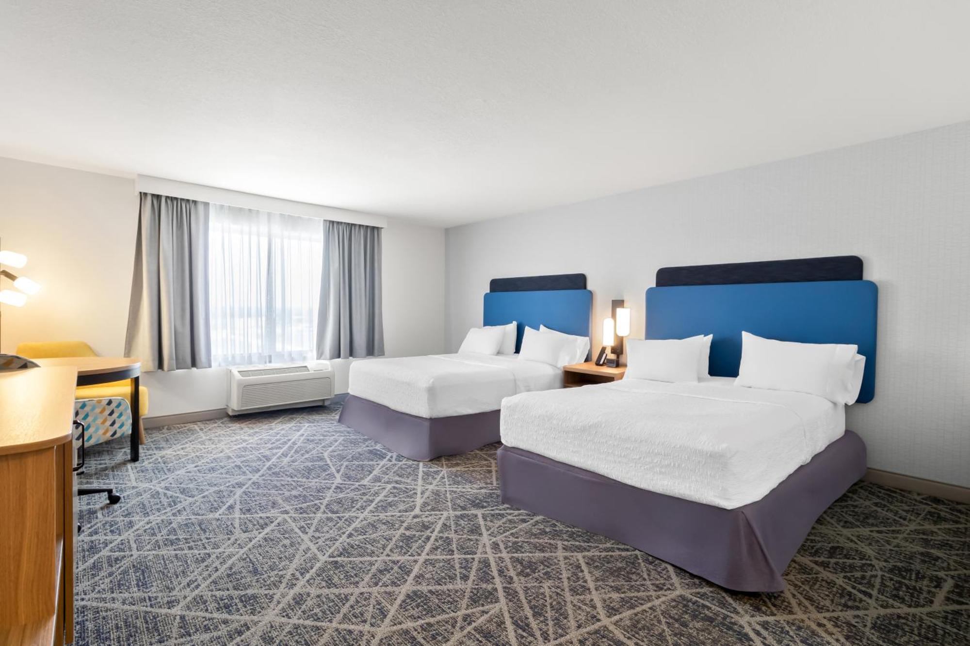 Queen Room with Two Queen Beds - Mobility and Hearing Access/Non-Smoking