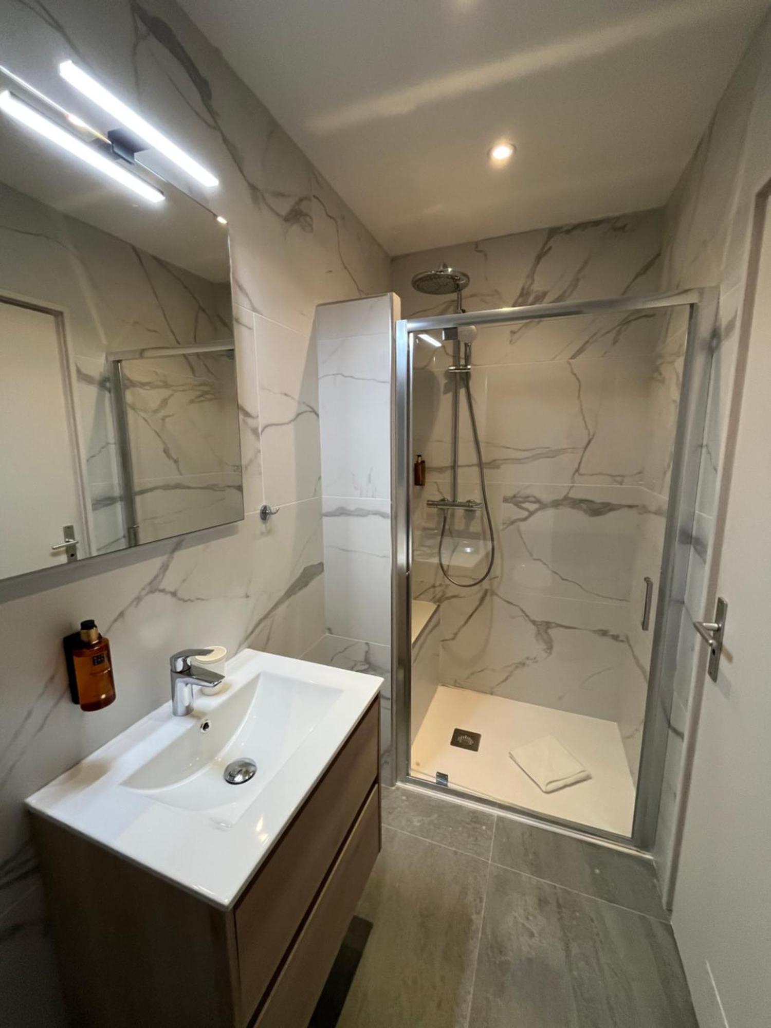 Economy Triple Room