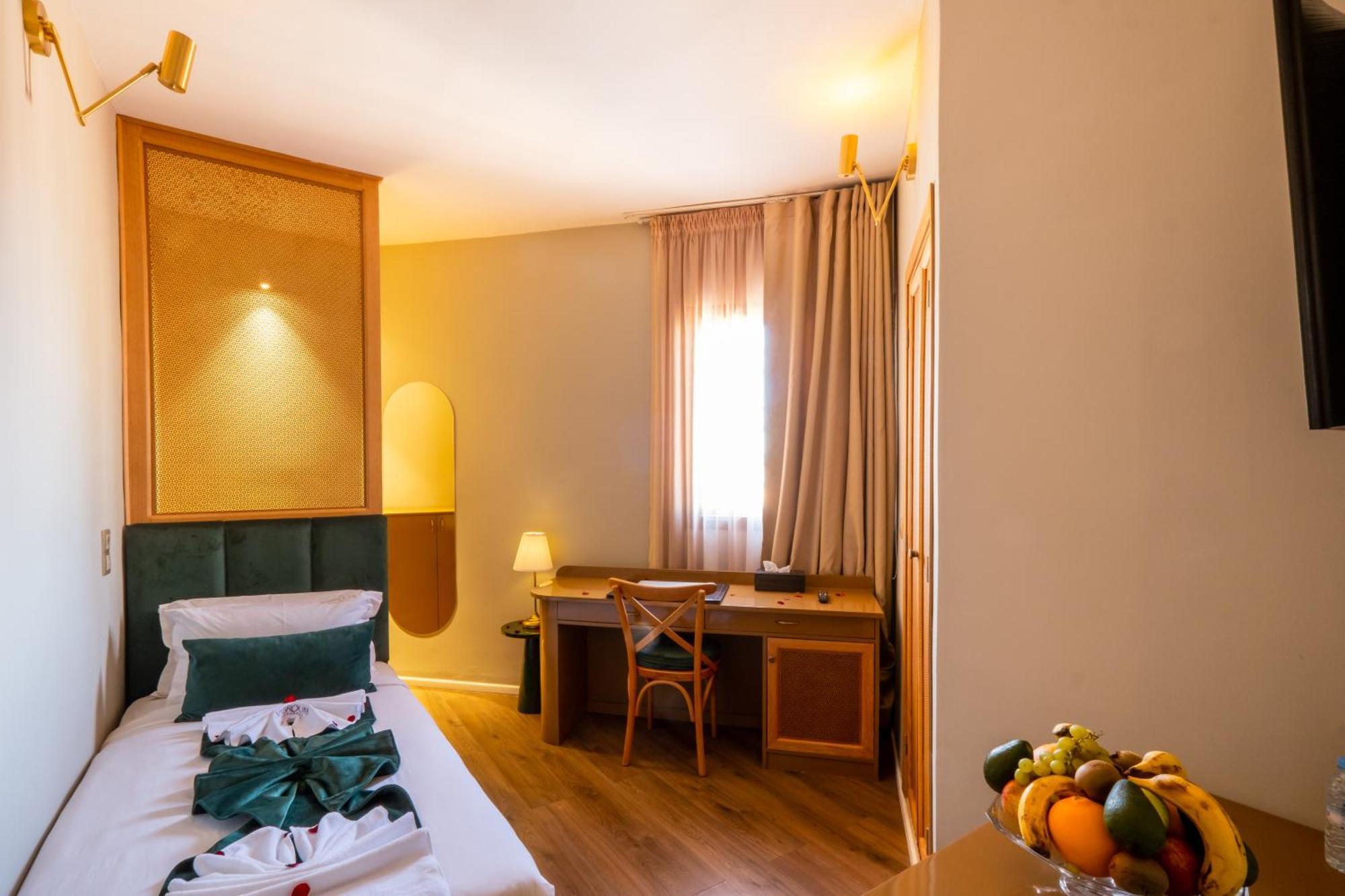 Deluxe Single Room