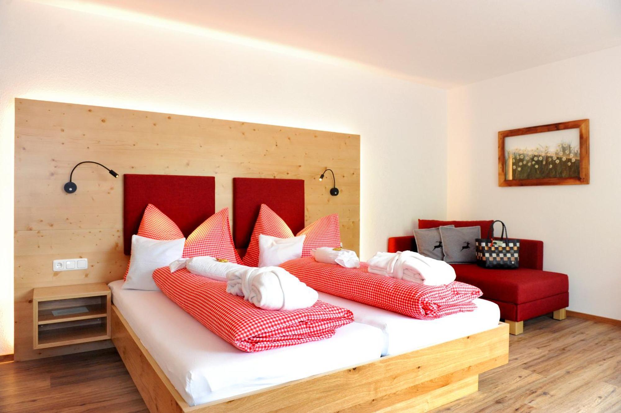 Deluxe Double Room Extra Bed