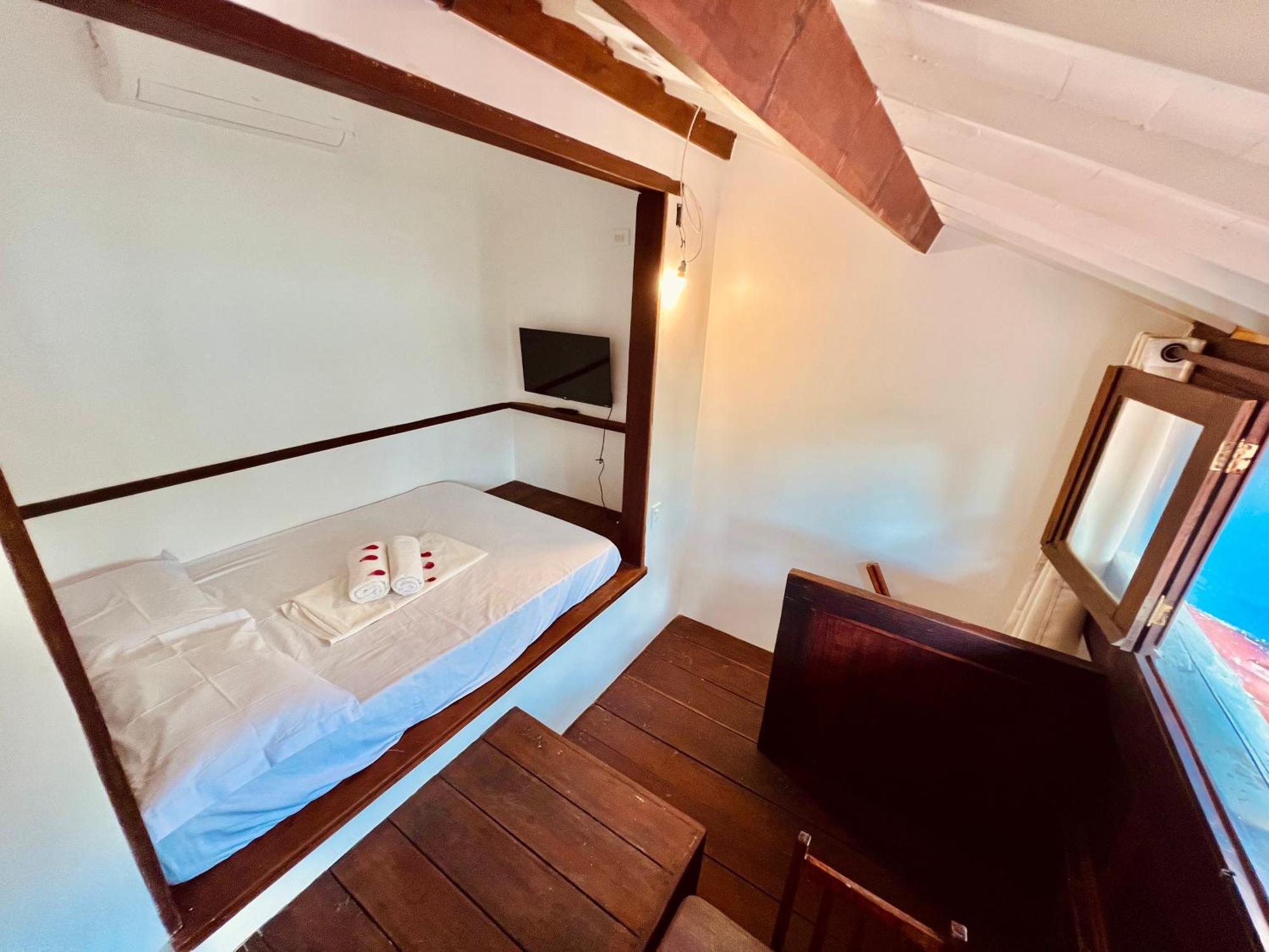 Triple Room Lake View