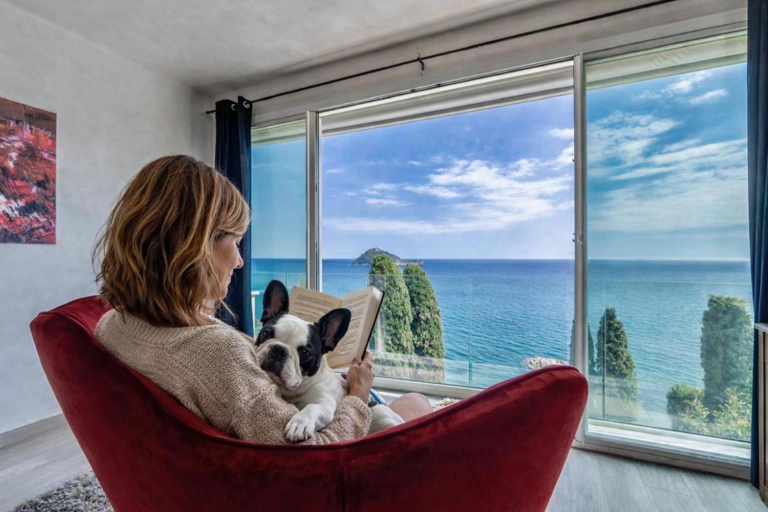 Studio Sea View