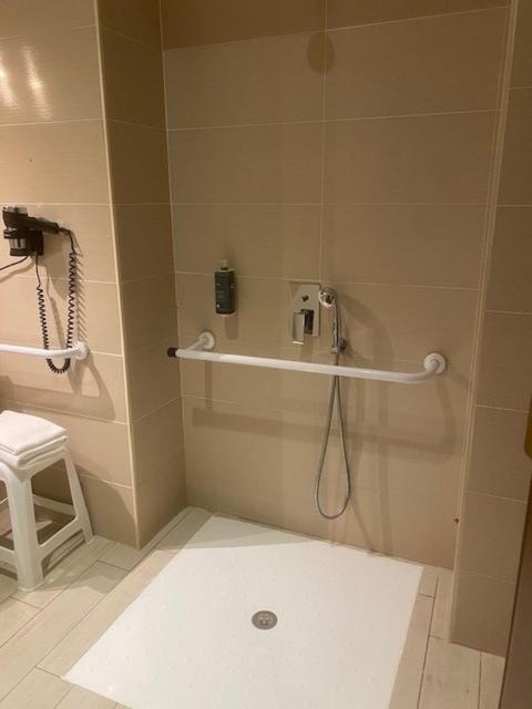 Twin Room Disability Access