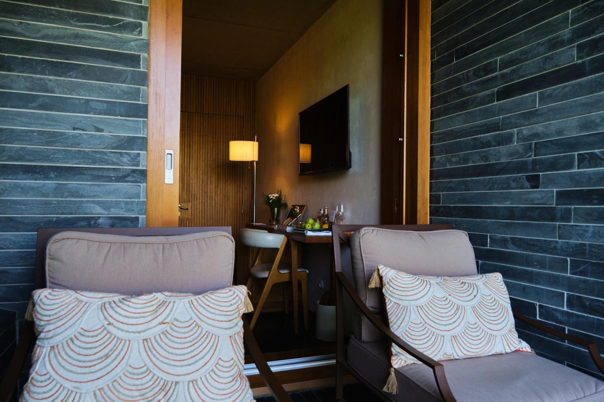 Double or Twin Room New Wing
