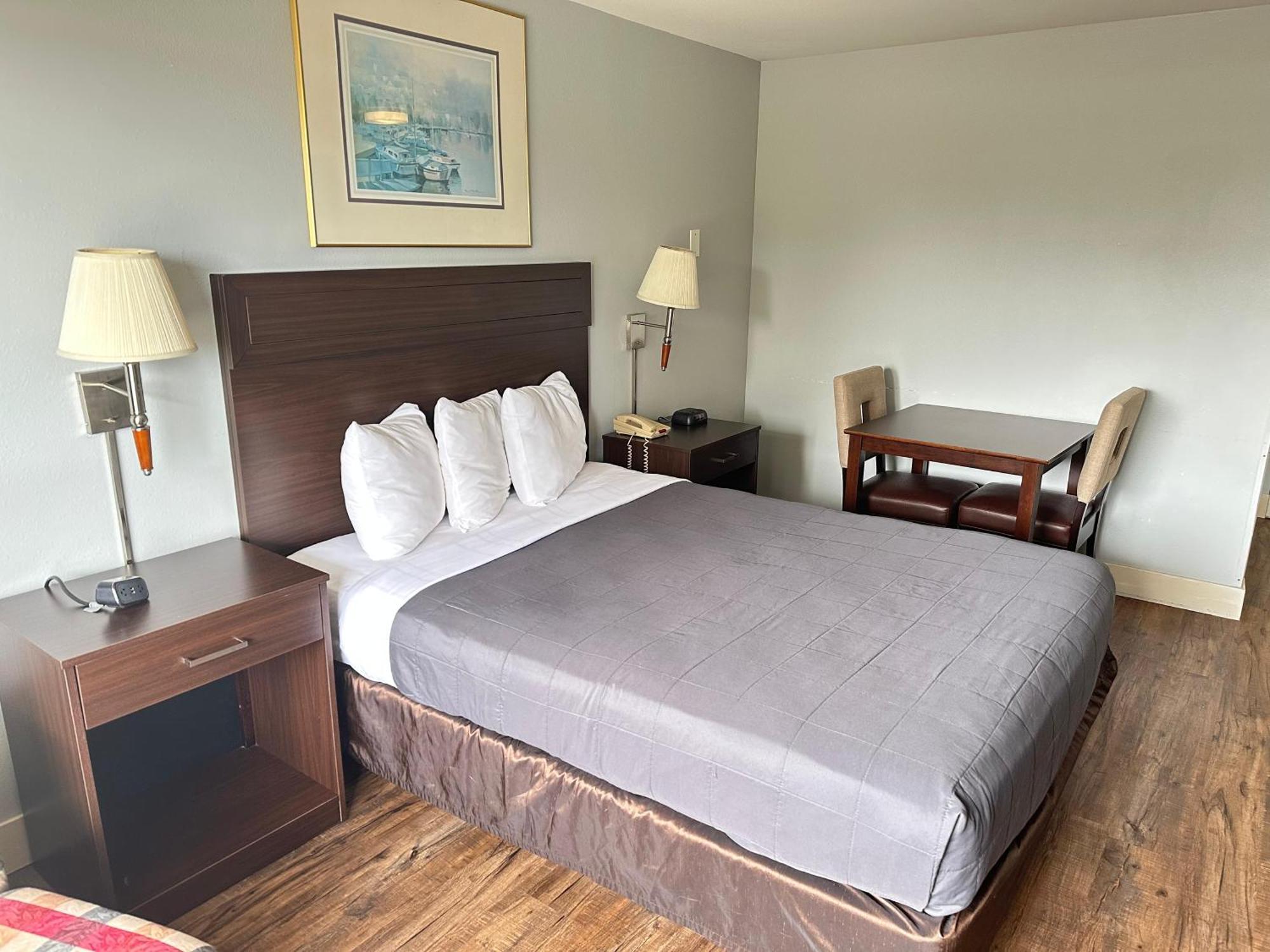Queen Room Disability Access