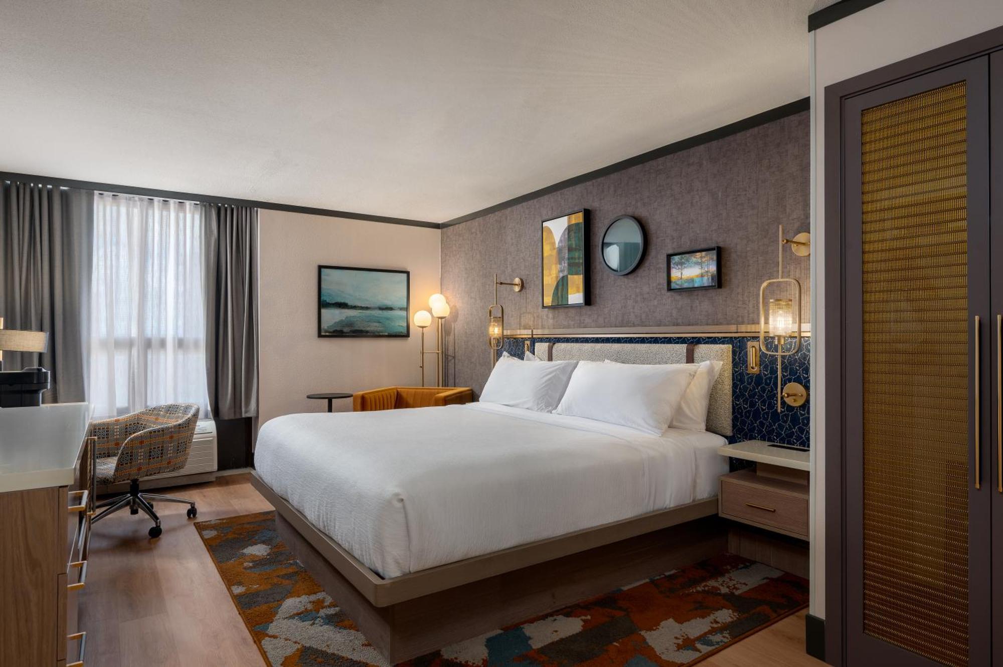 Standard King Room
