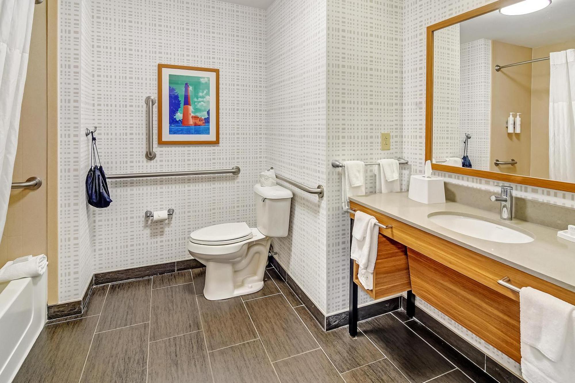 Queen Room Two Queen Beds Mobility Access or Non-Smoking
