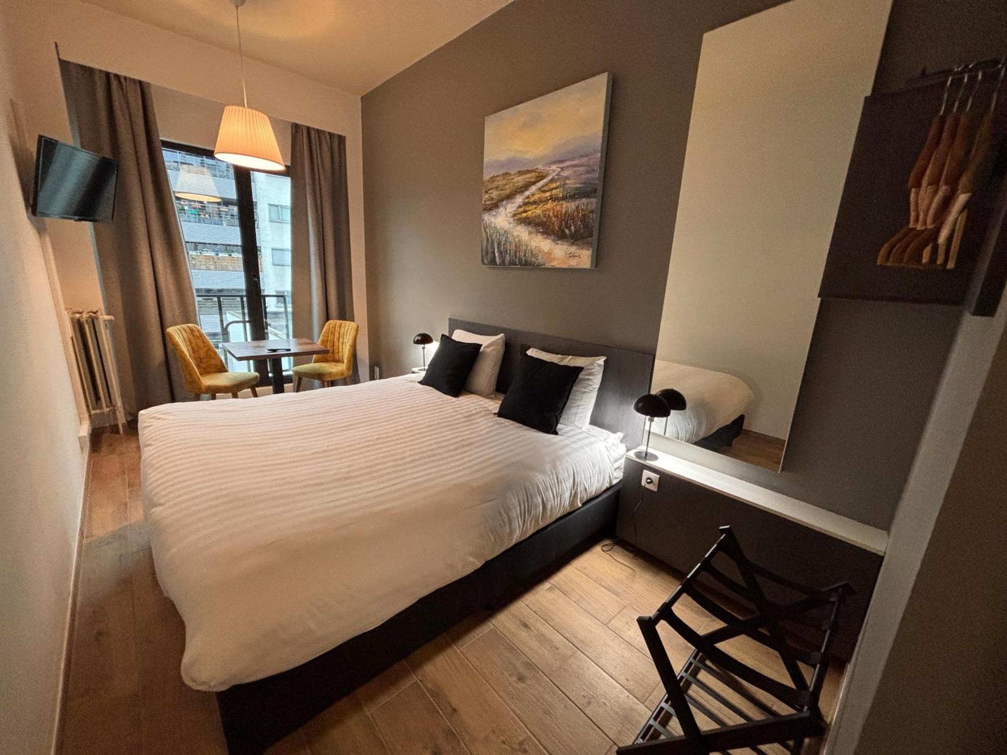 Basic Double Room
