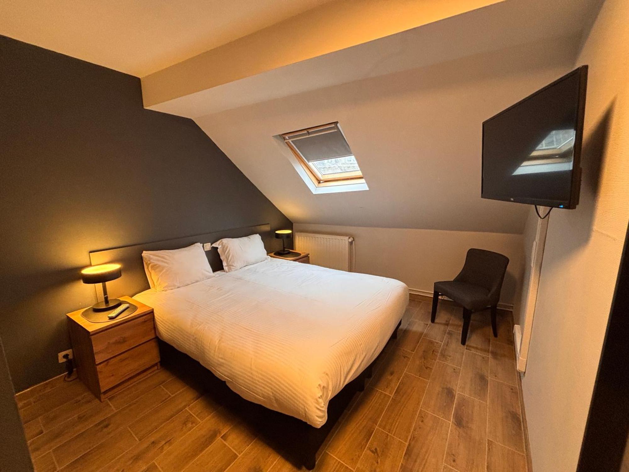 Basic Double Room