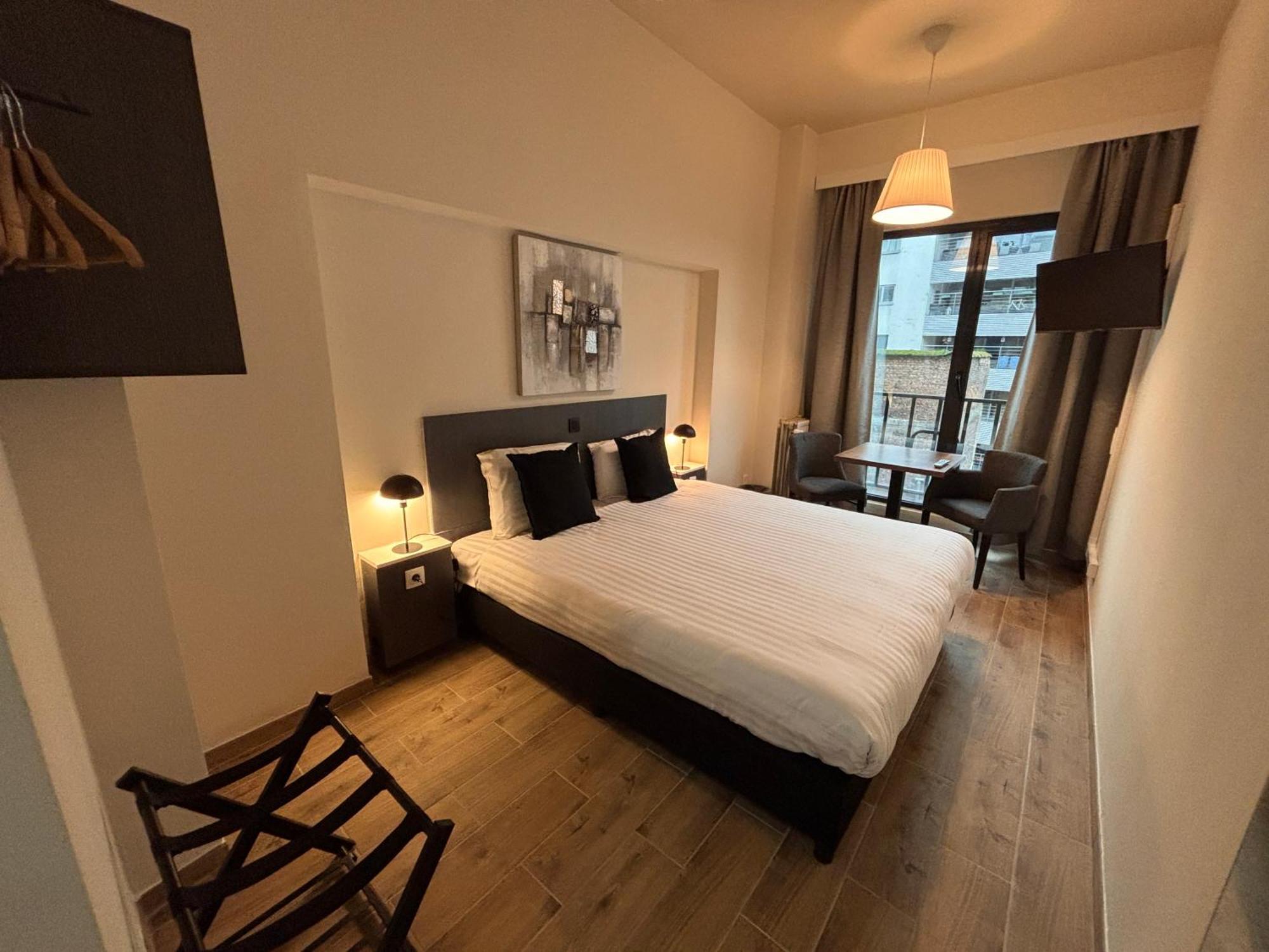 Basic Double Room