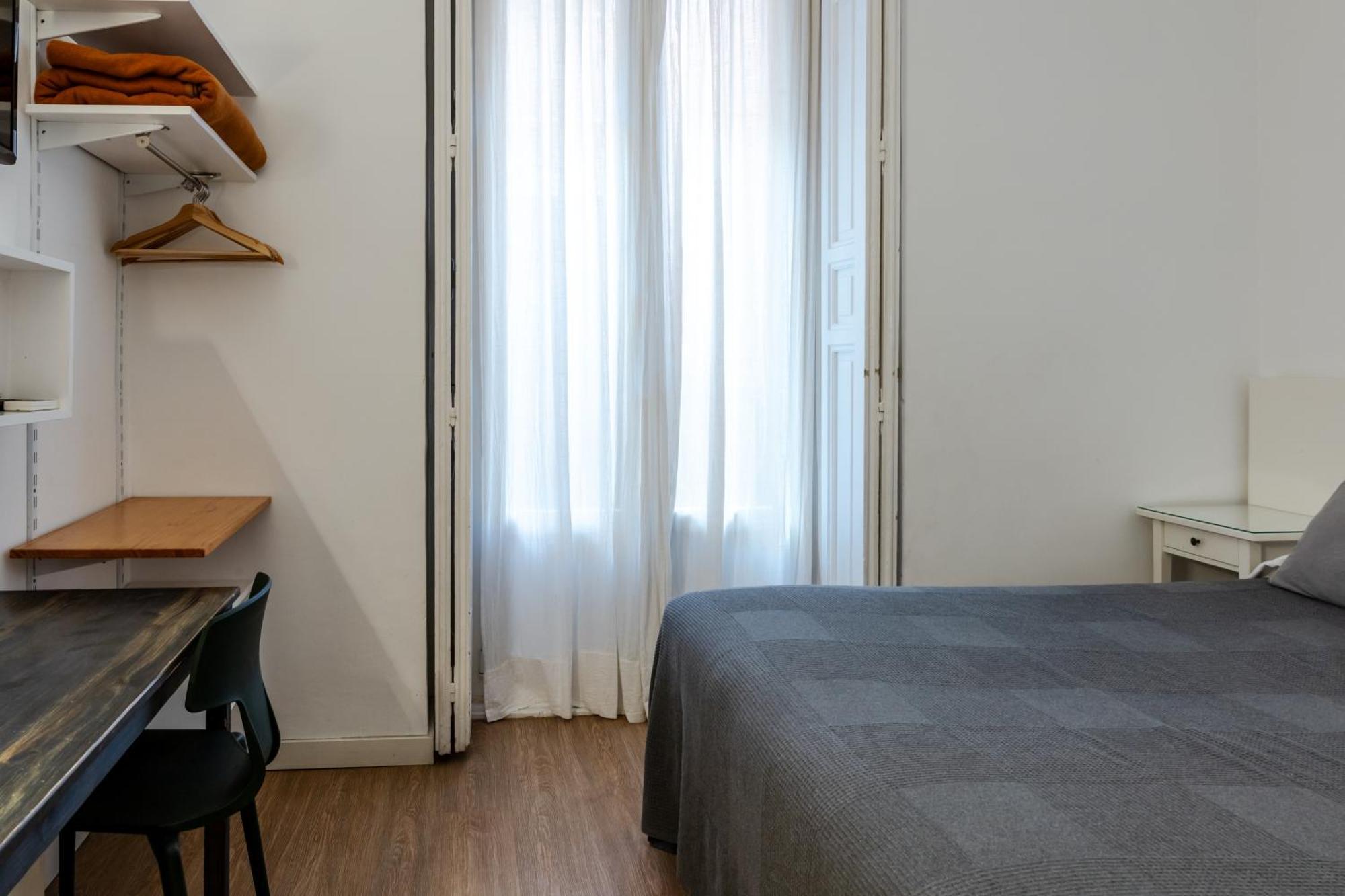 Large Double Room