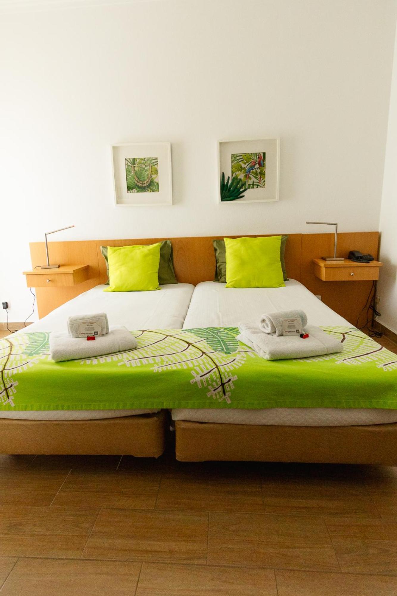 Twin Room Terrace
