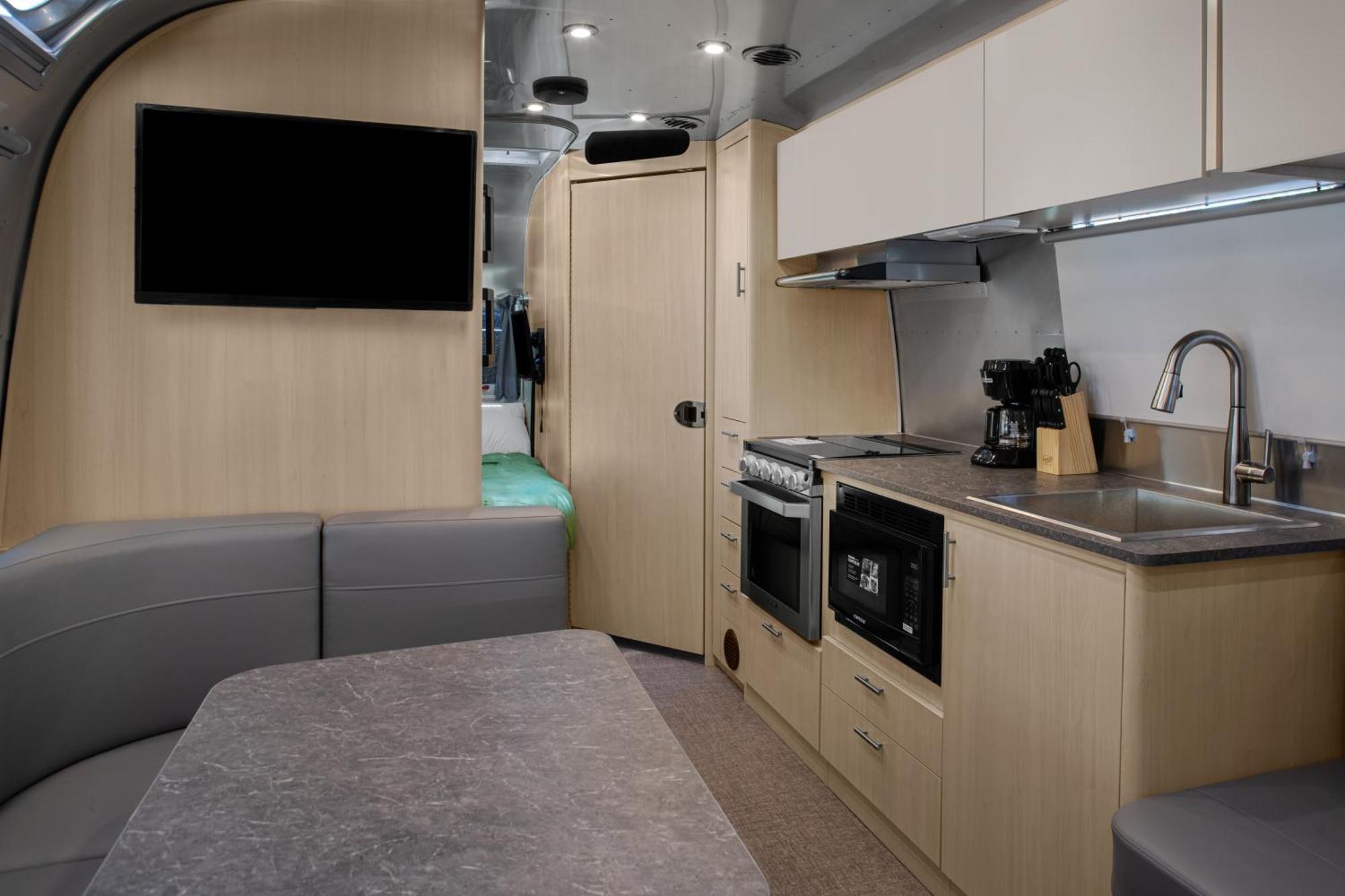 Airstream Rental w or Short Queen Full Small Twin