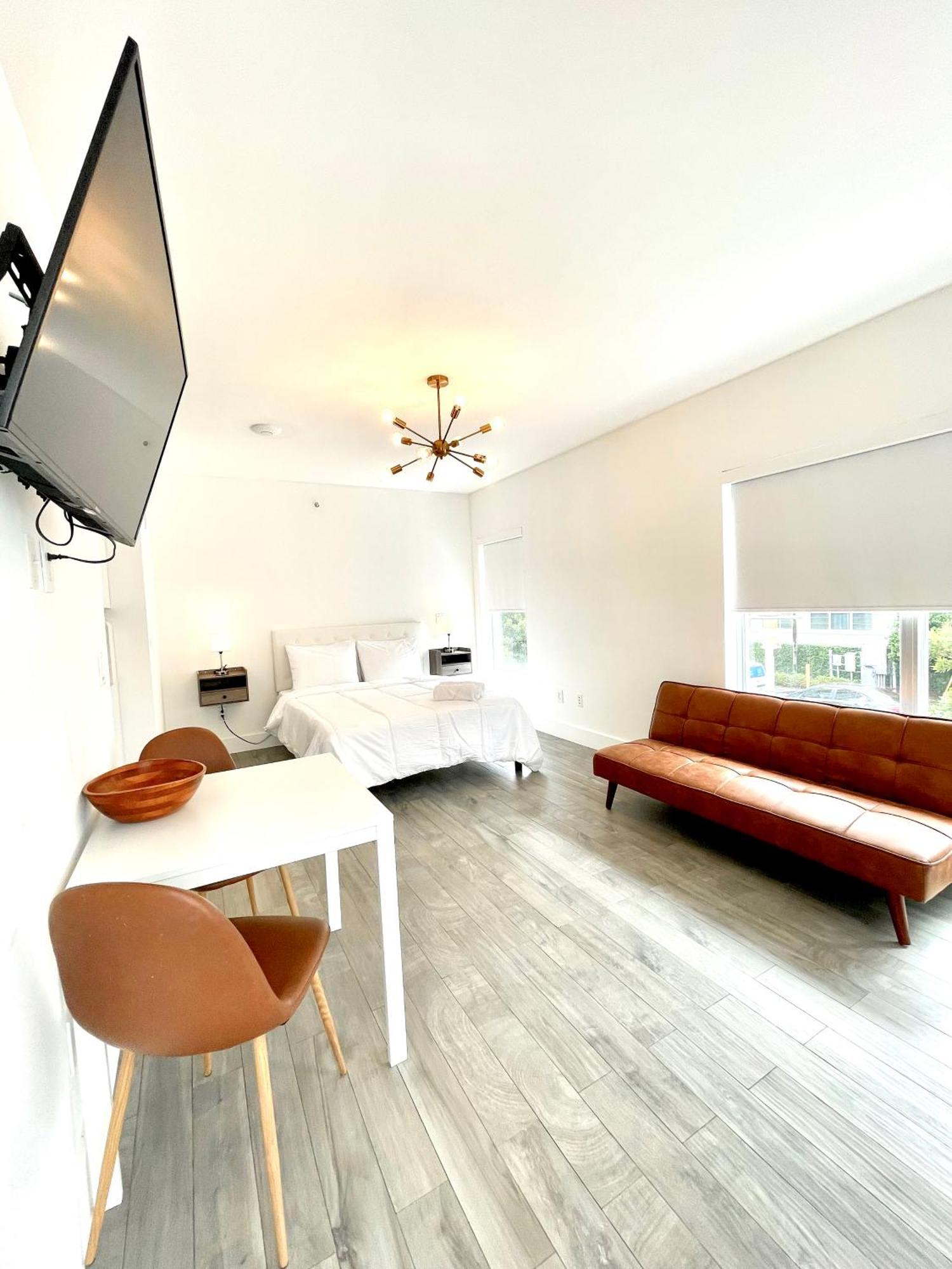 Standard Suite