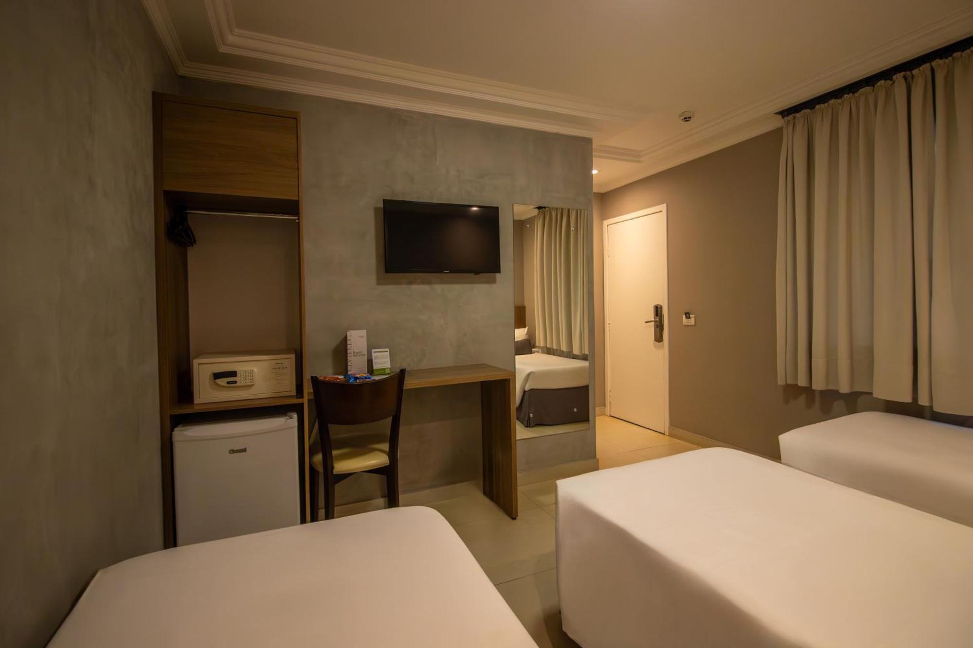 Luxury Triple Room