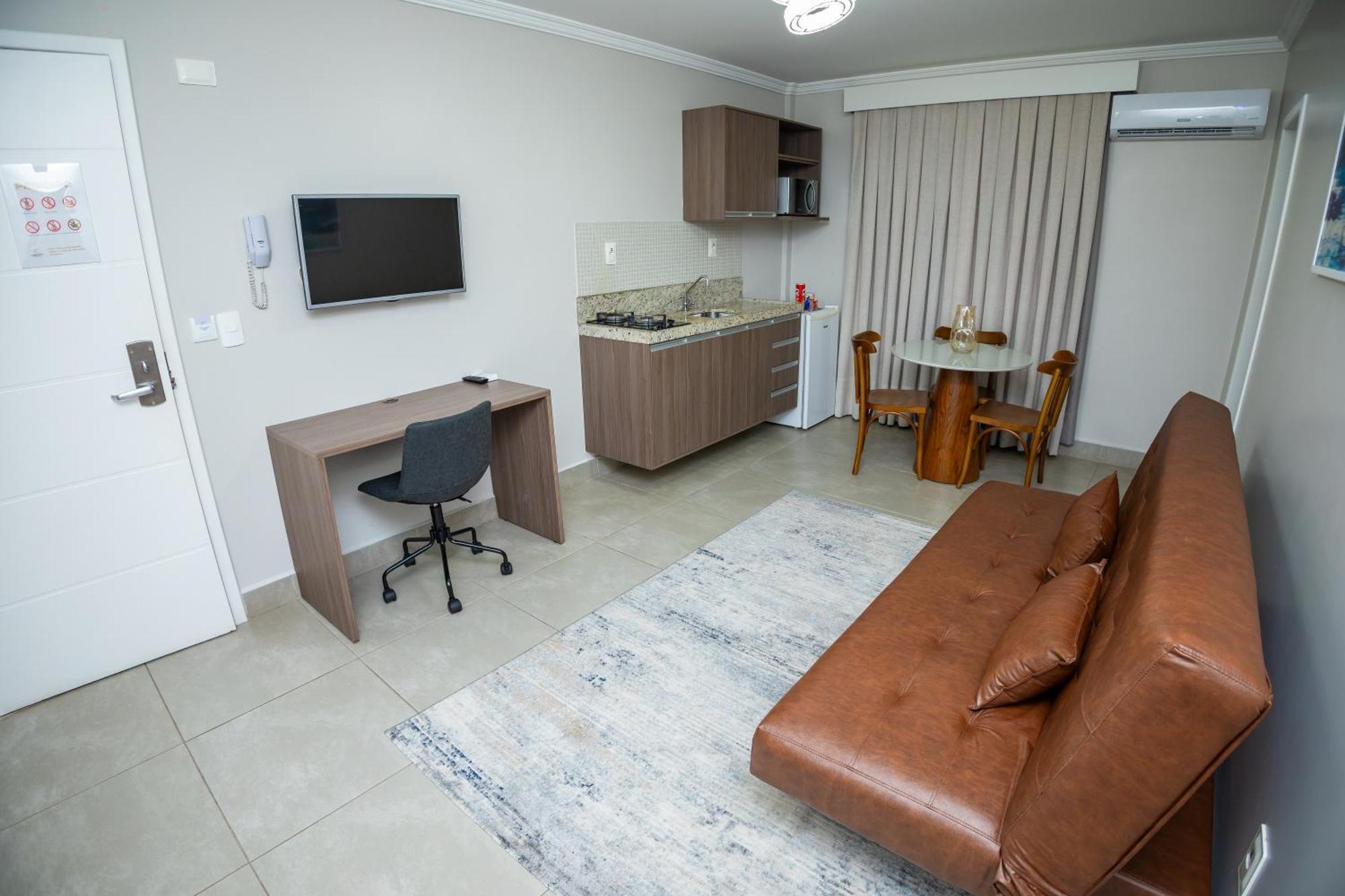 Deluxe Double Room 1 Double Bed