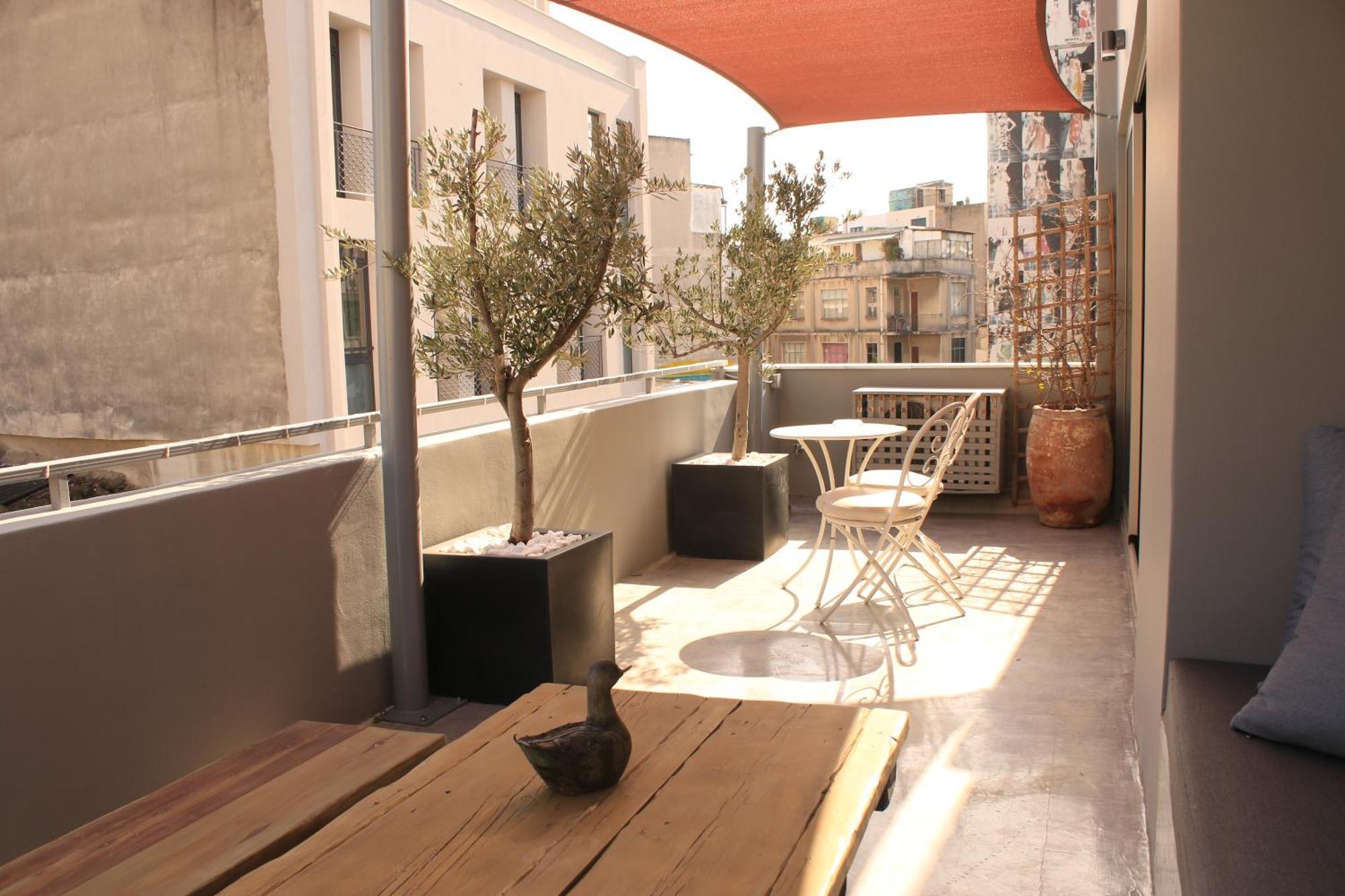 Executive Suite City View & Balcony