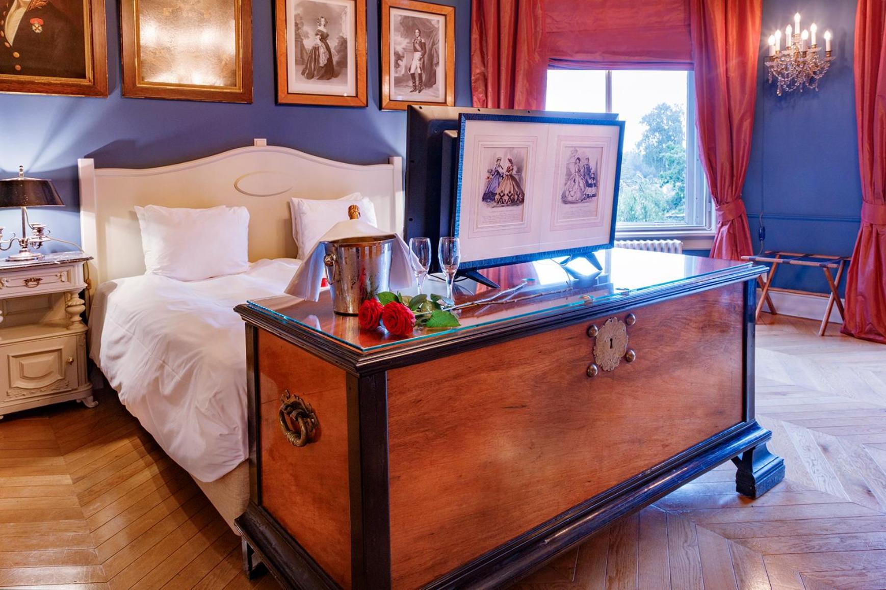 Superior Deluxe Double or Twin Room