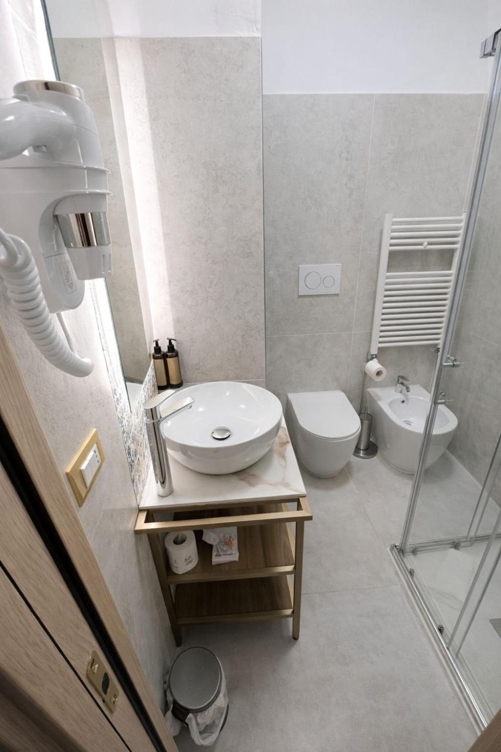 Single Room Small Double Bed