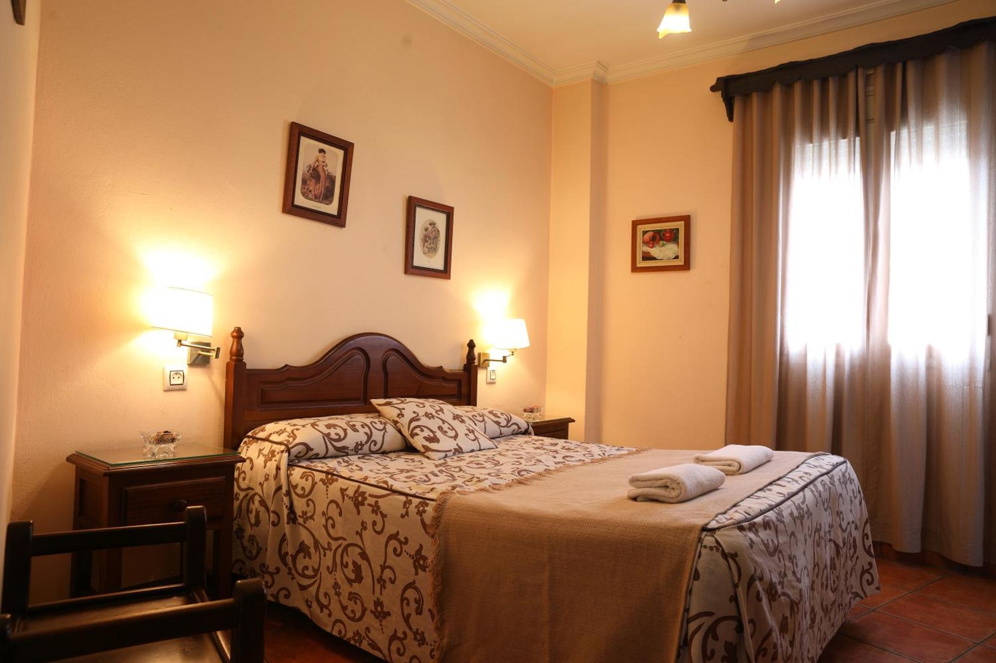 Habitación Doble con baño privado