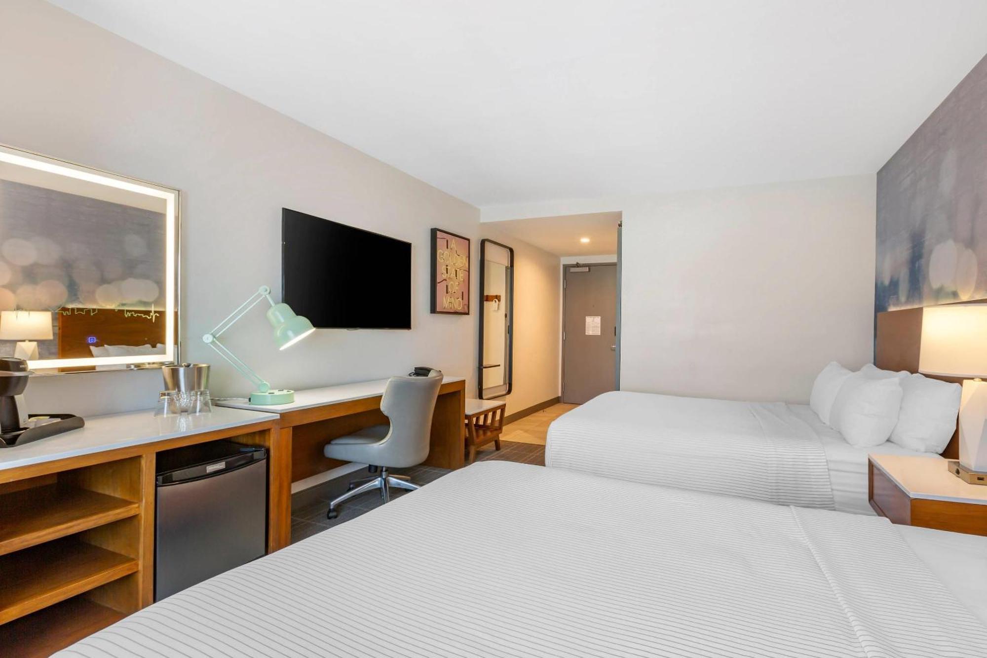 Standard Room 2 Queen Beds Non Smoking