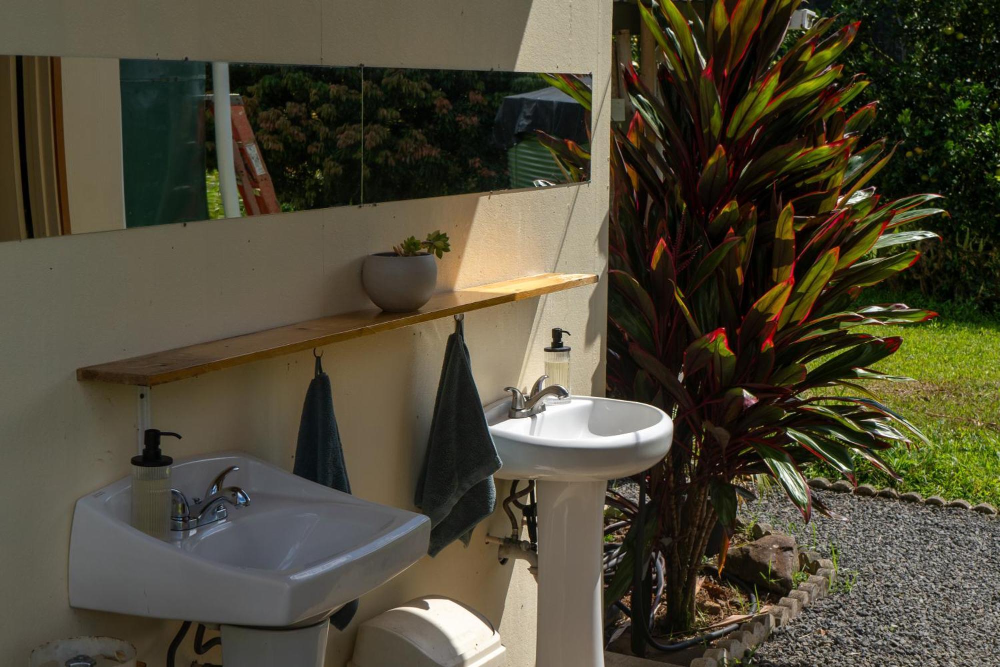 Gardenview Cabin Limited Electricity or